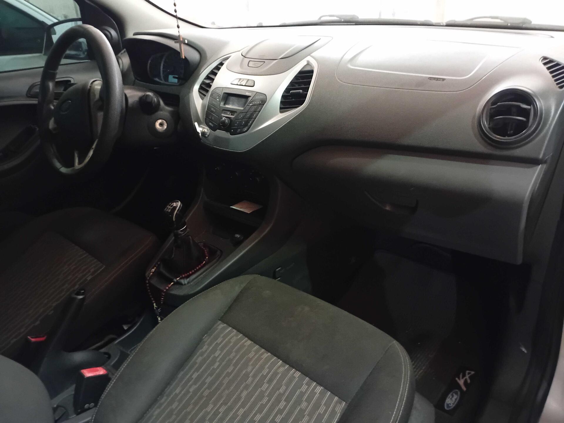 FORD / KA HATCH SE PLUS 1.5 16V 4P FLEX 2017/2018 — foto 33 de 40