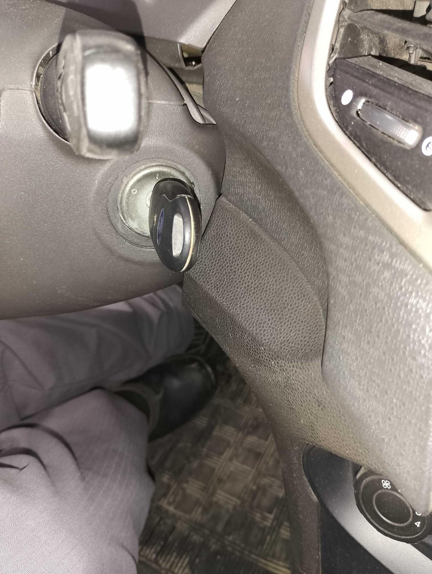 FORD / FIESTA SE FLEX 2012/2012 — foto 17 de 40