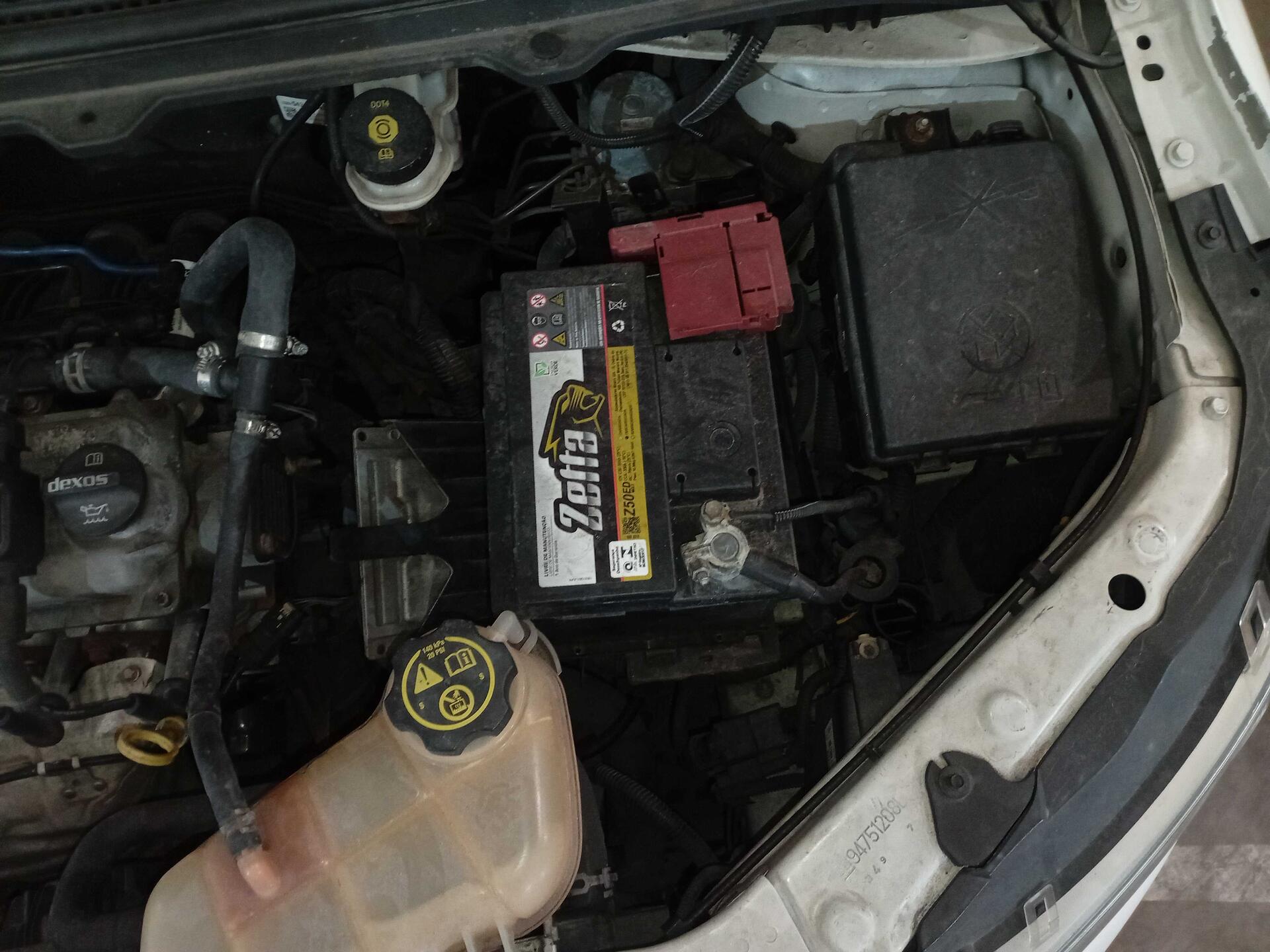 (SUCATA) CHEVROLET / ONIX 10MT JOYE 2018/2018 — foto 3 de 40