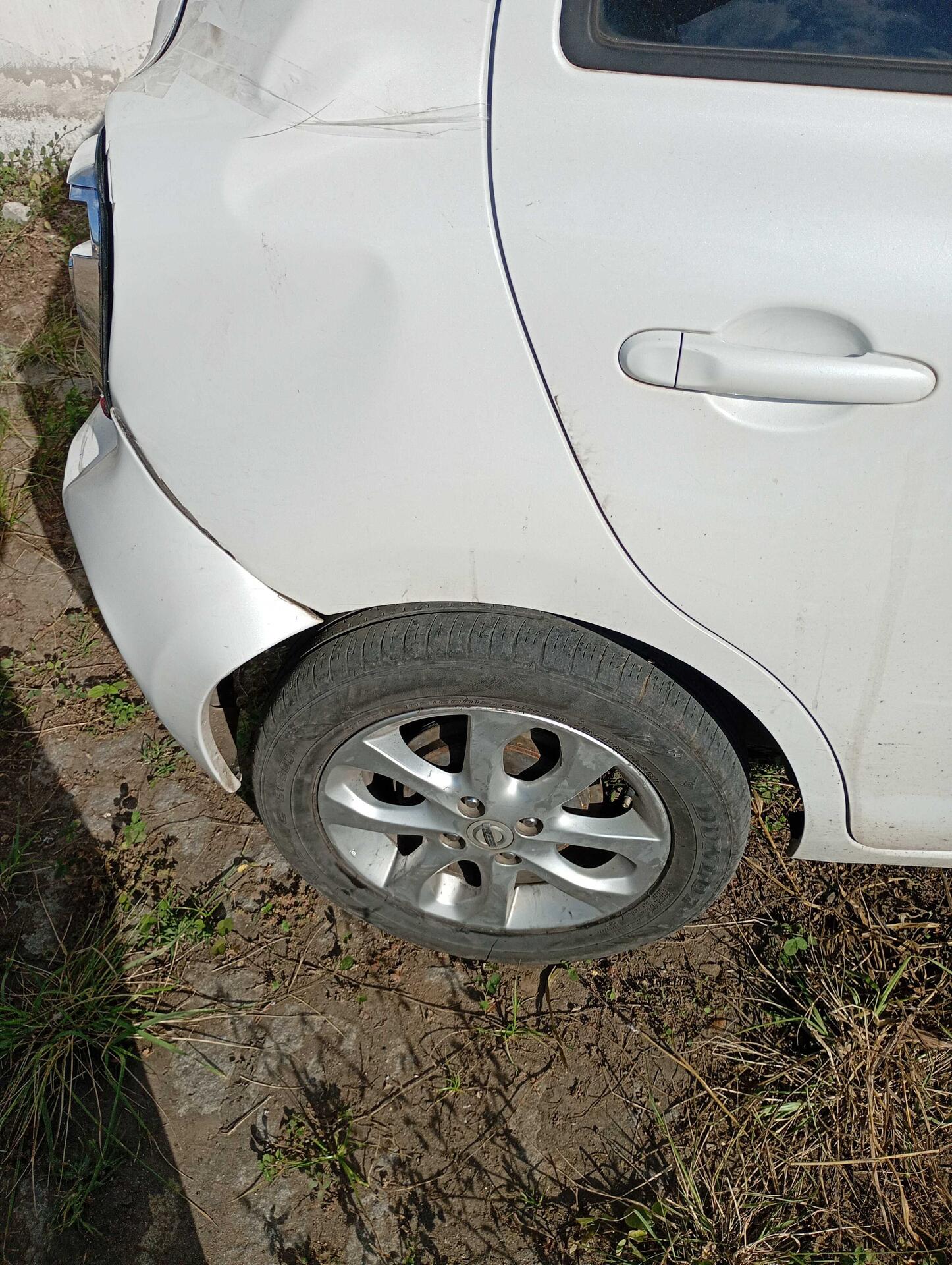 NISSAN / MARCH 16SV FLEX 2016/2017 — foto 28 de 40
