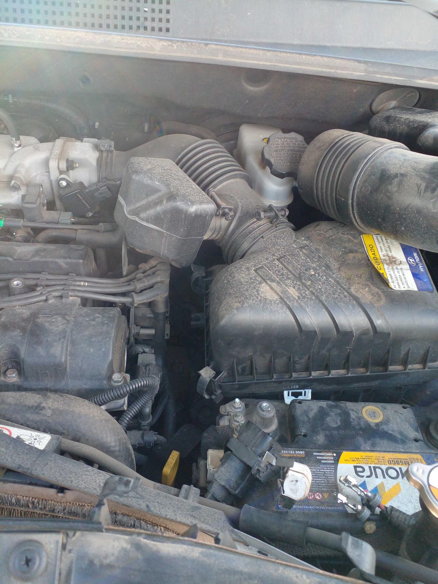 HYUNDAI / TUCSON GLS 4X2-AT 2.0 16V 4P A FLEX 2013/2014 — foto 13 de 40