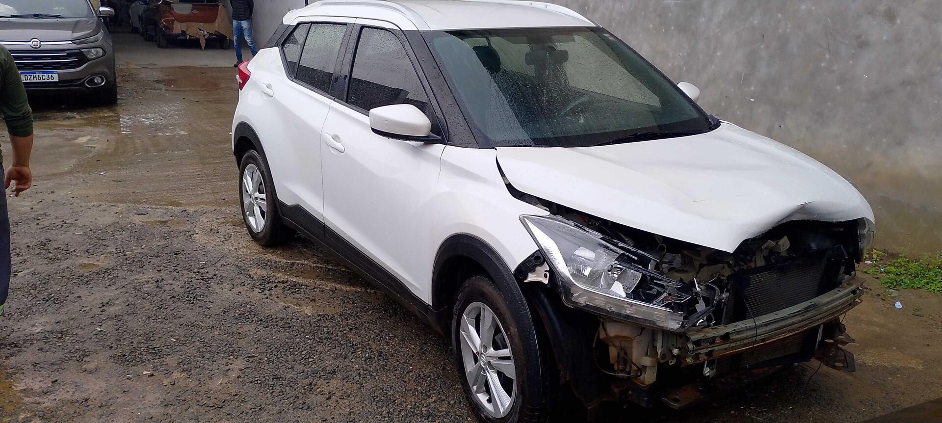 NISSAN / KICKS S CVT FLEX 2017/2018 — foto 4 de 40