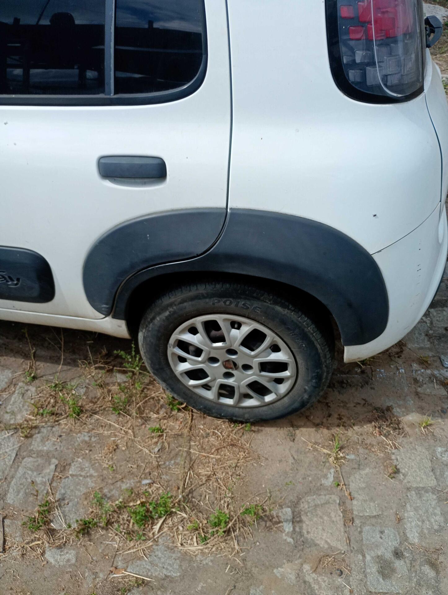 FIAT / UNO WAY 1.3 GSR FLEX 2017/2018 — foto 20 de 40