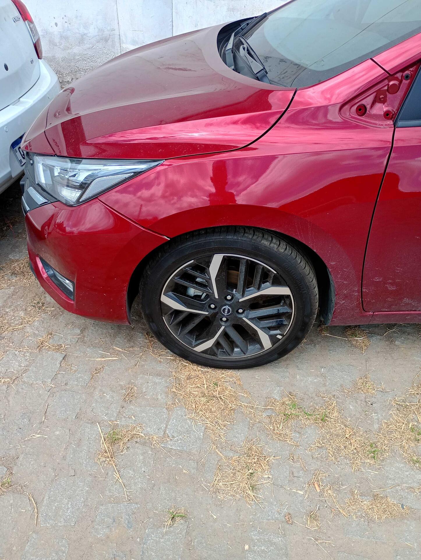 (SUCATA) NISSAN / VERSA EXCL CVT 2026/2026 — foto 28 de 40