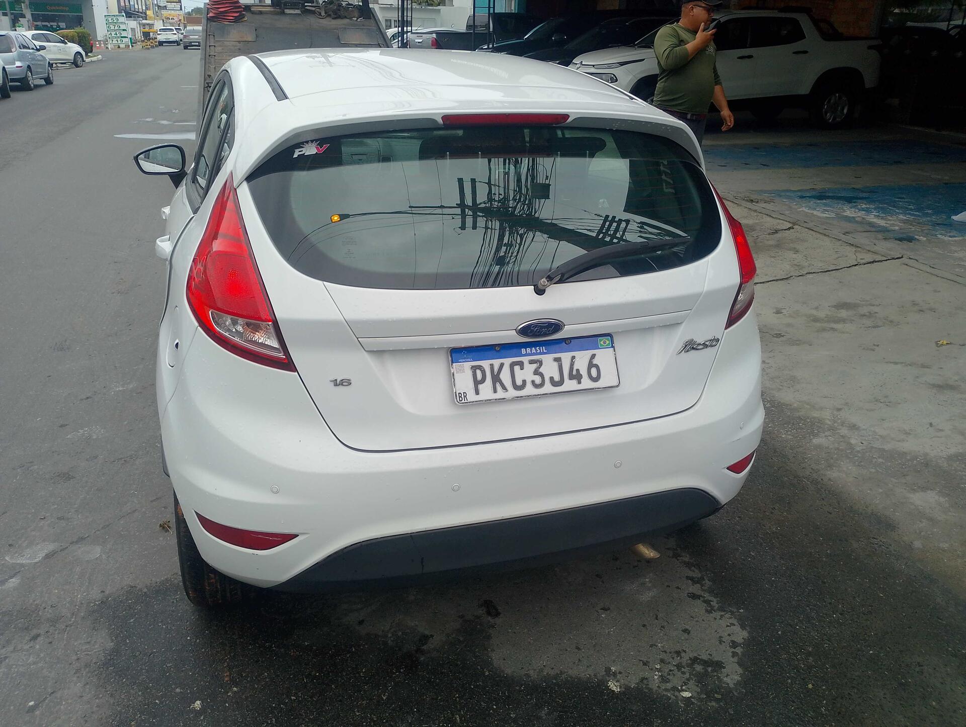 FORD / FIESTA 16SE 2016/2017 — foto 10 de 40