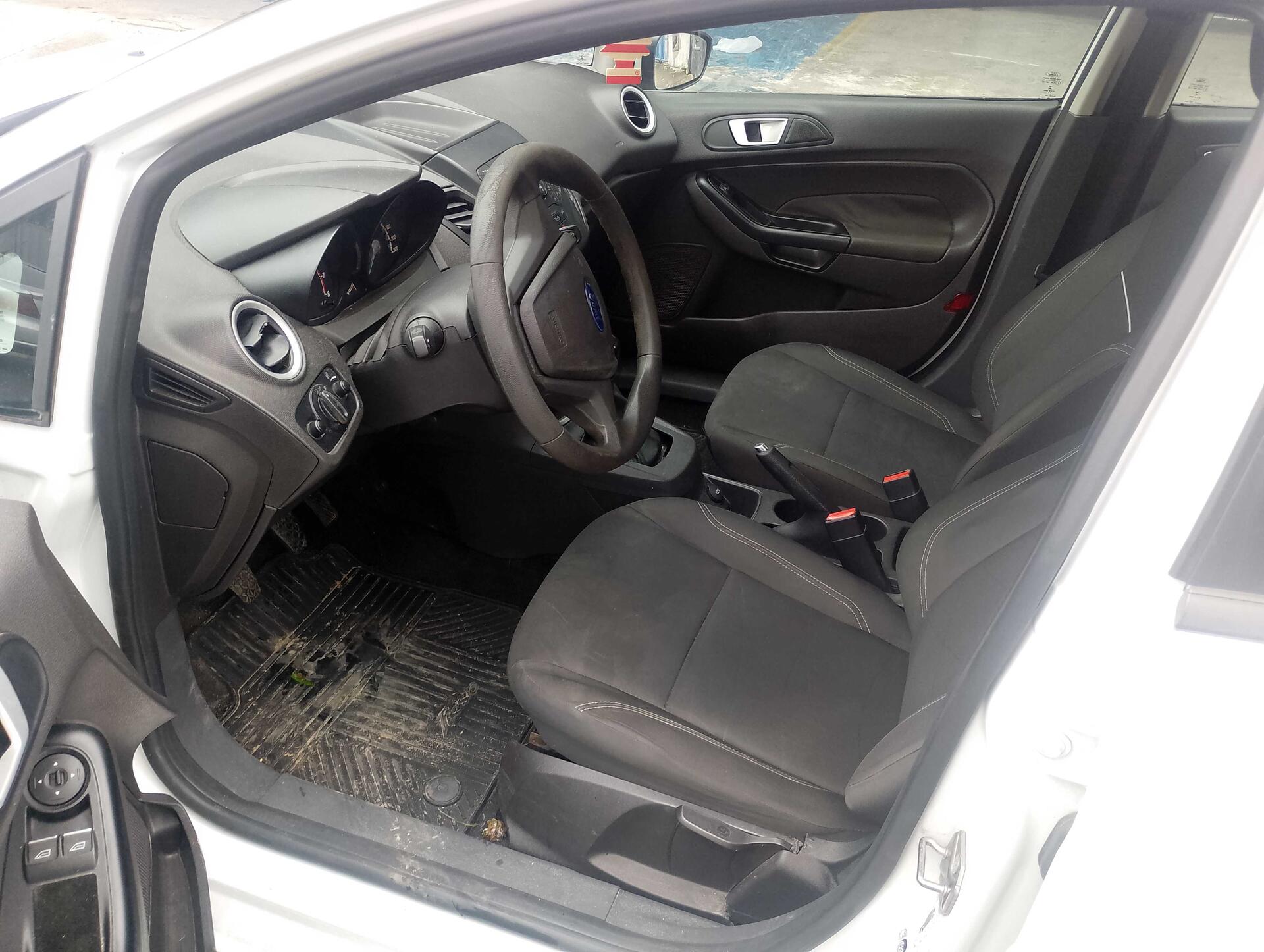 FORD / FIESTA 16SE 2016/2017 — foto 13 de 40