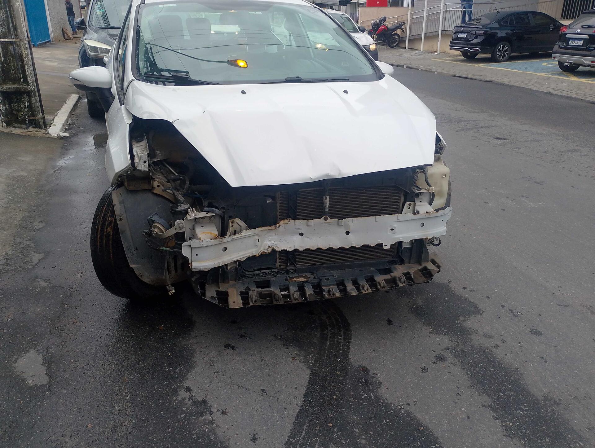 FORD / FIESTA 16SE 2016/2017 — foto 17 de 40