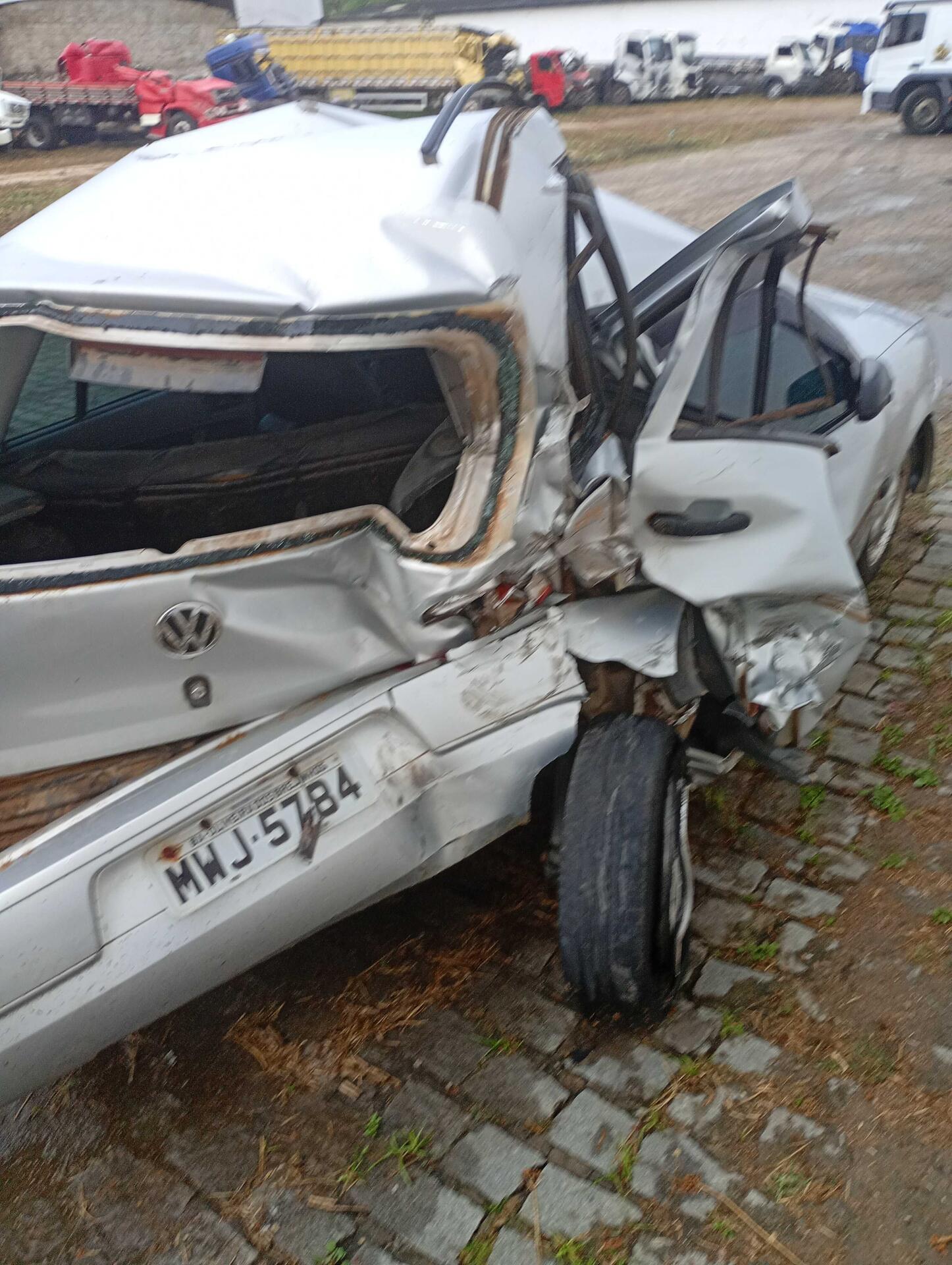 (SUCATA) VW / GOL 1.0 GIV 2011/2012 — foto 9 de 30
