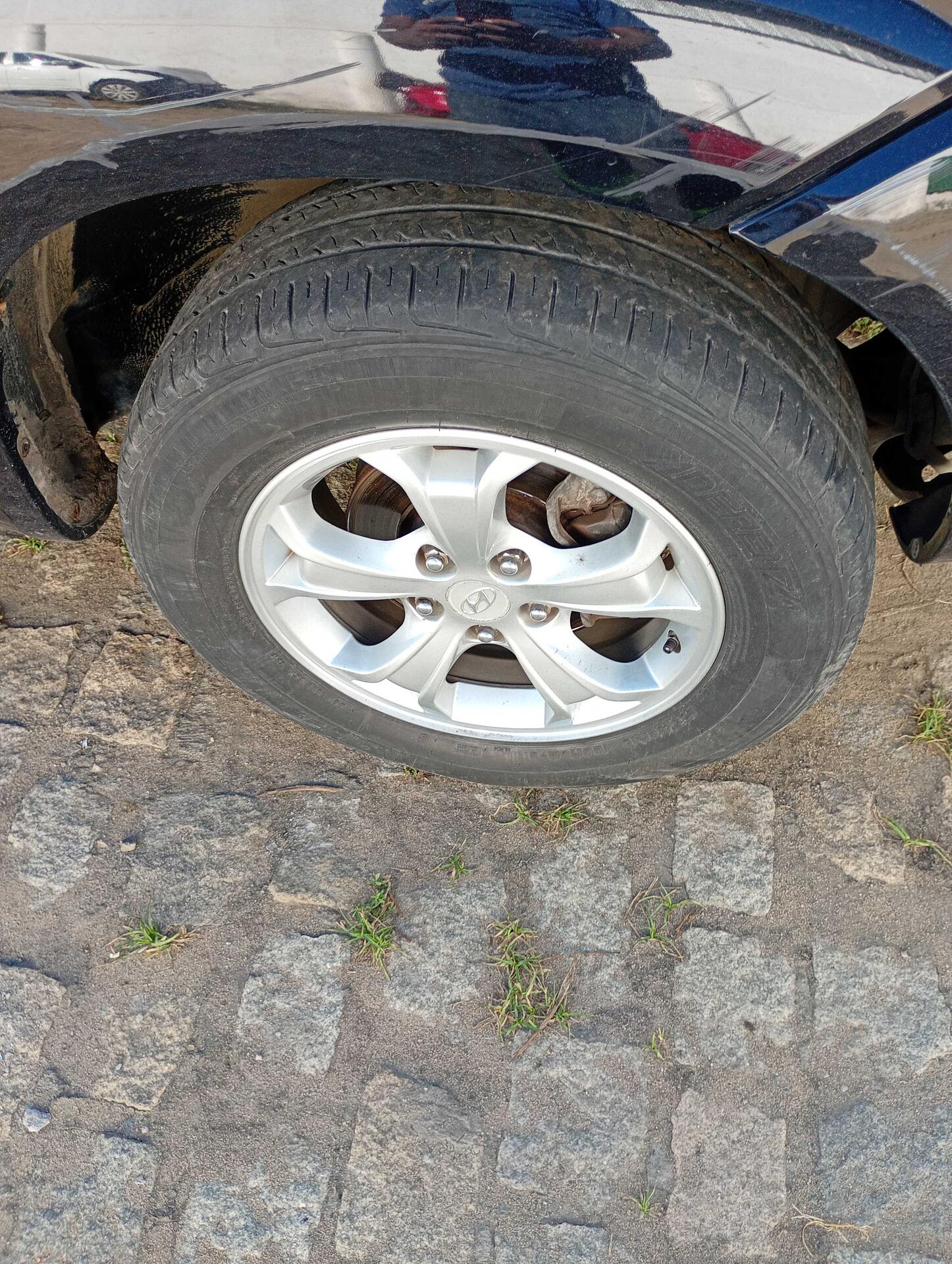 HYUNDAI / TUCSON GLSB FLEX 2013/2014 — foto 35 de 40