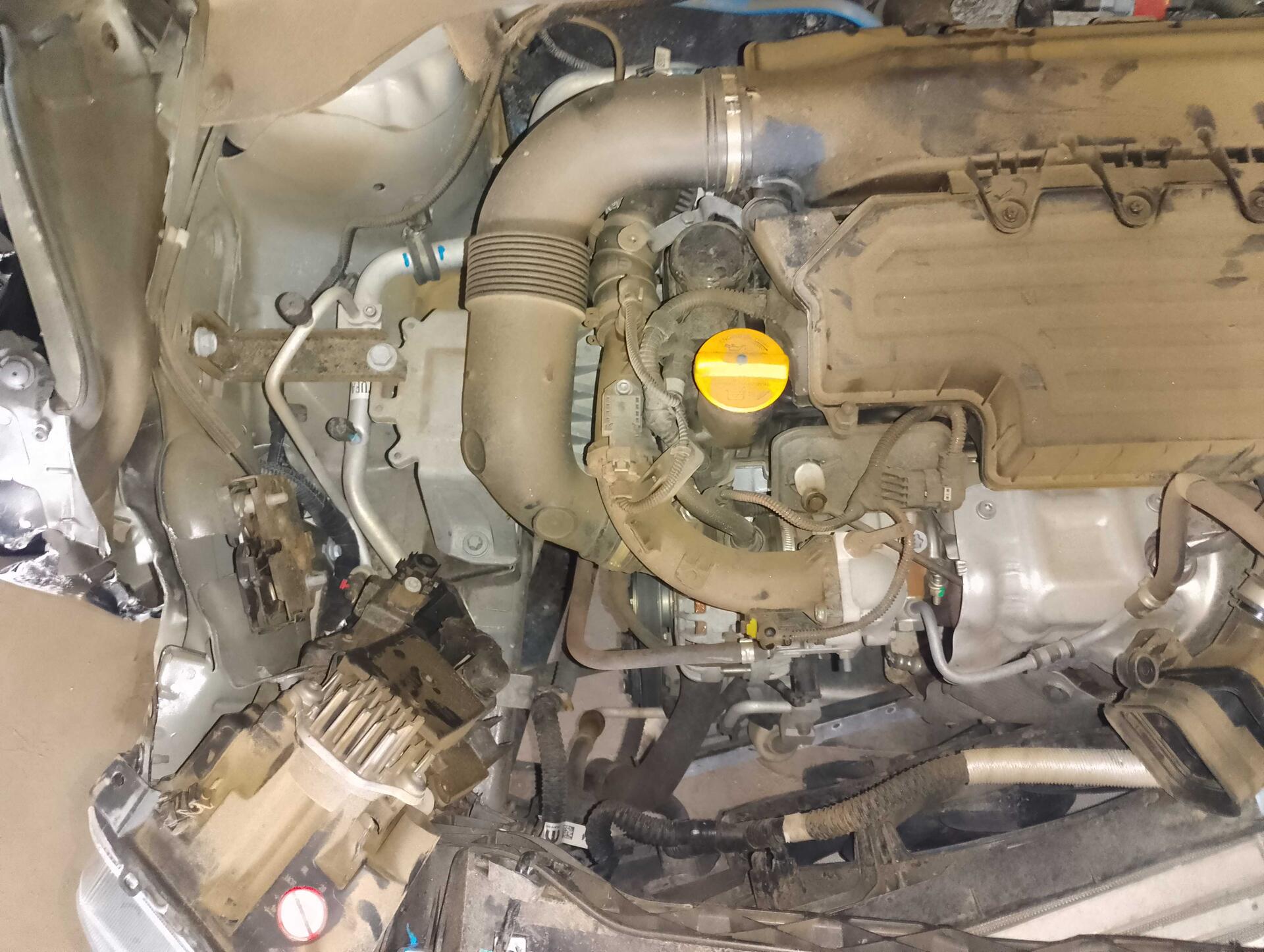 (SUCATA) JEEP / RENEGADE 1.3 TURBO 2024/2024 — foto 20 de 40