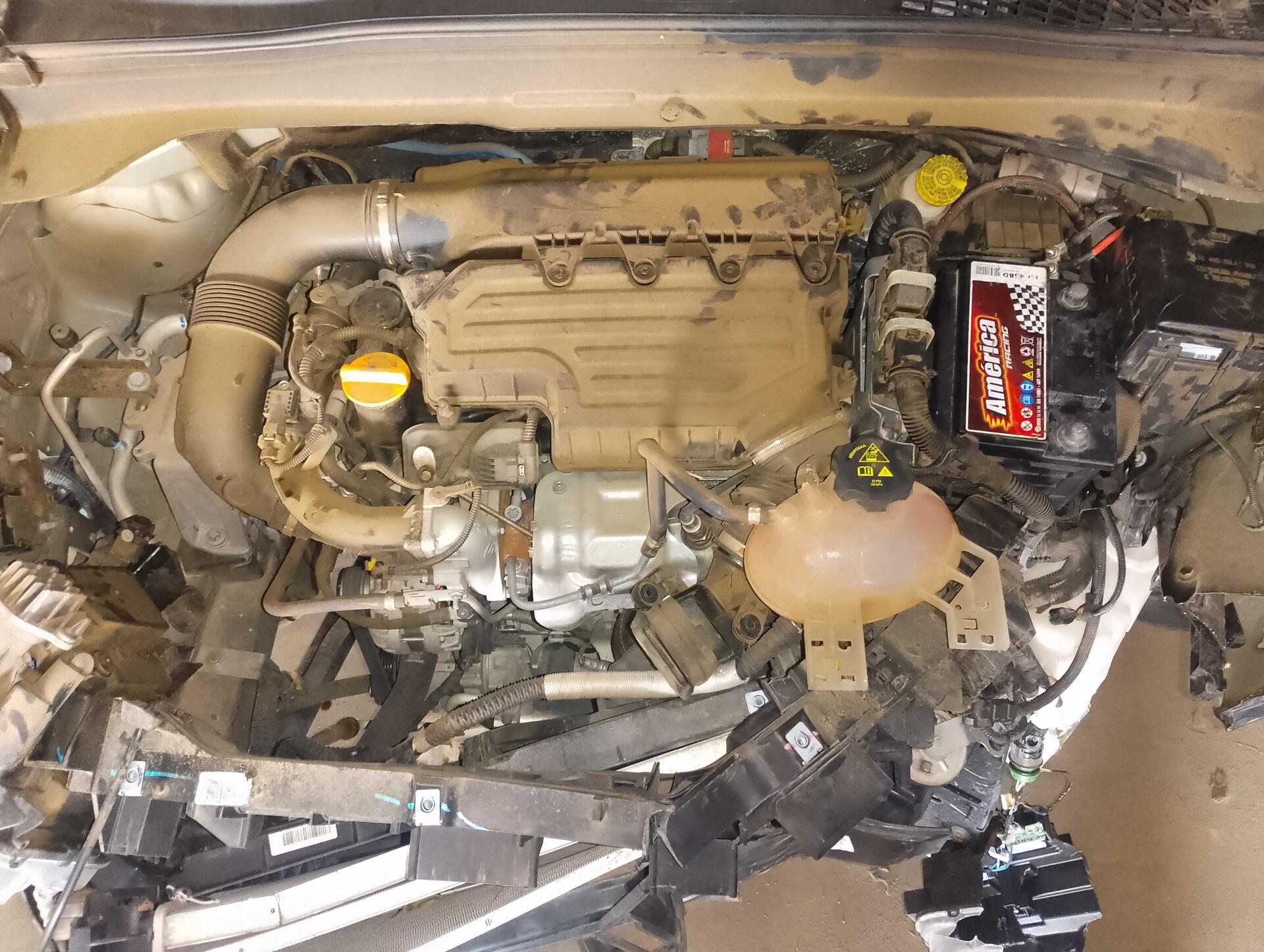 (SUCATA) JEEP / RENEGADE 1.3 TURBO 2024/2024 — foto 37 de 40
