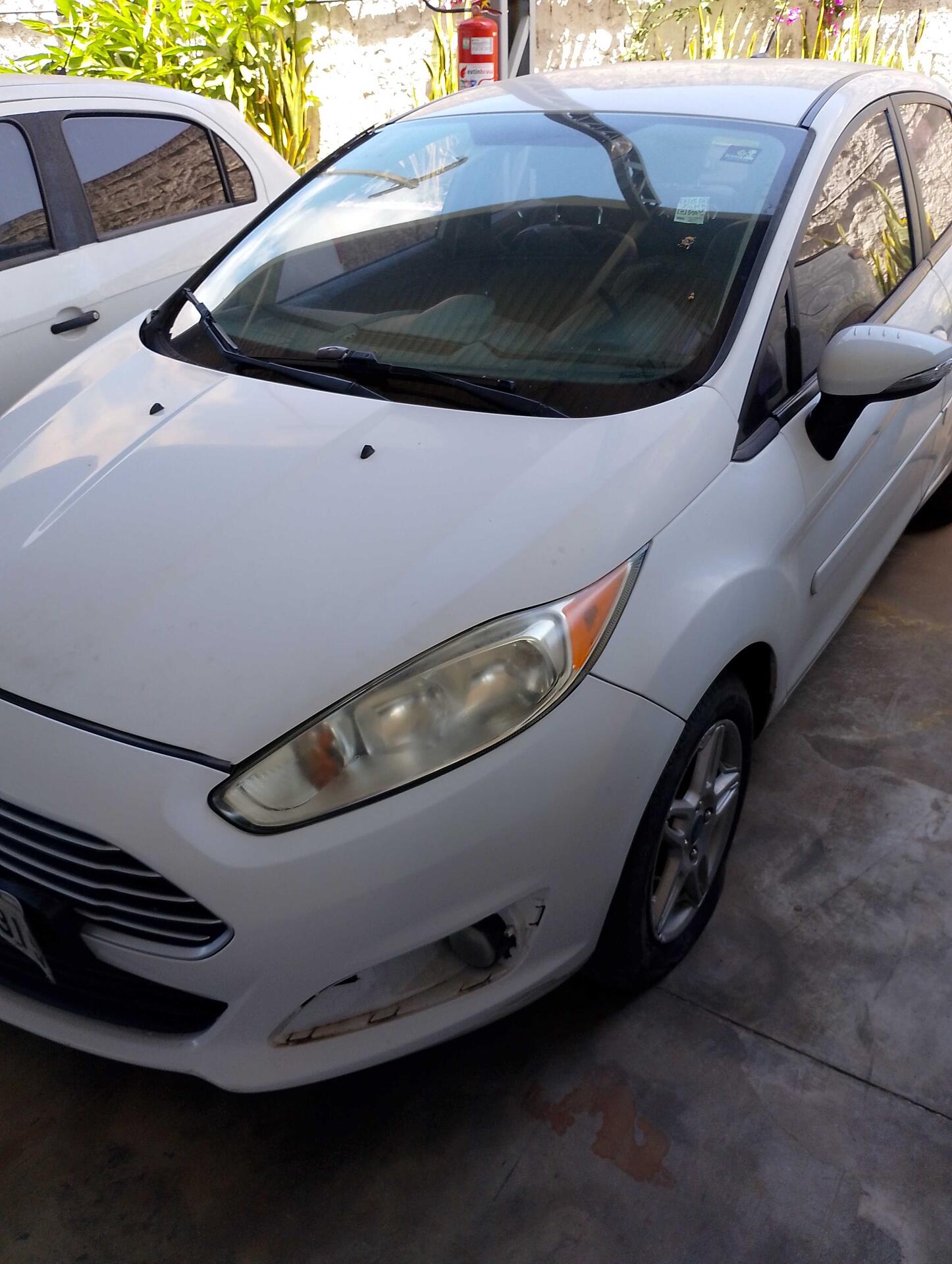FORD / FIESTA SEDAN SEL 1.6 16V FLEX AUT. 2017/2017 — foto 3 de 40