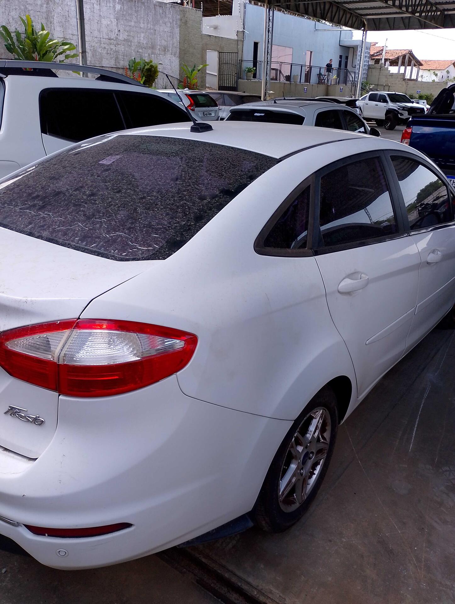 FORD / FIESTA SEDAN SEL 1.6 16V FLEX AUT. 2017/2017 — foto 6 de 40