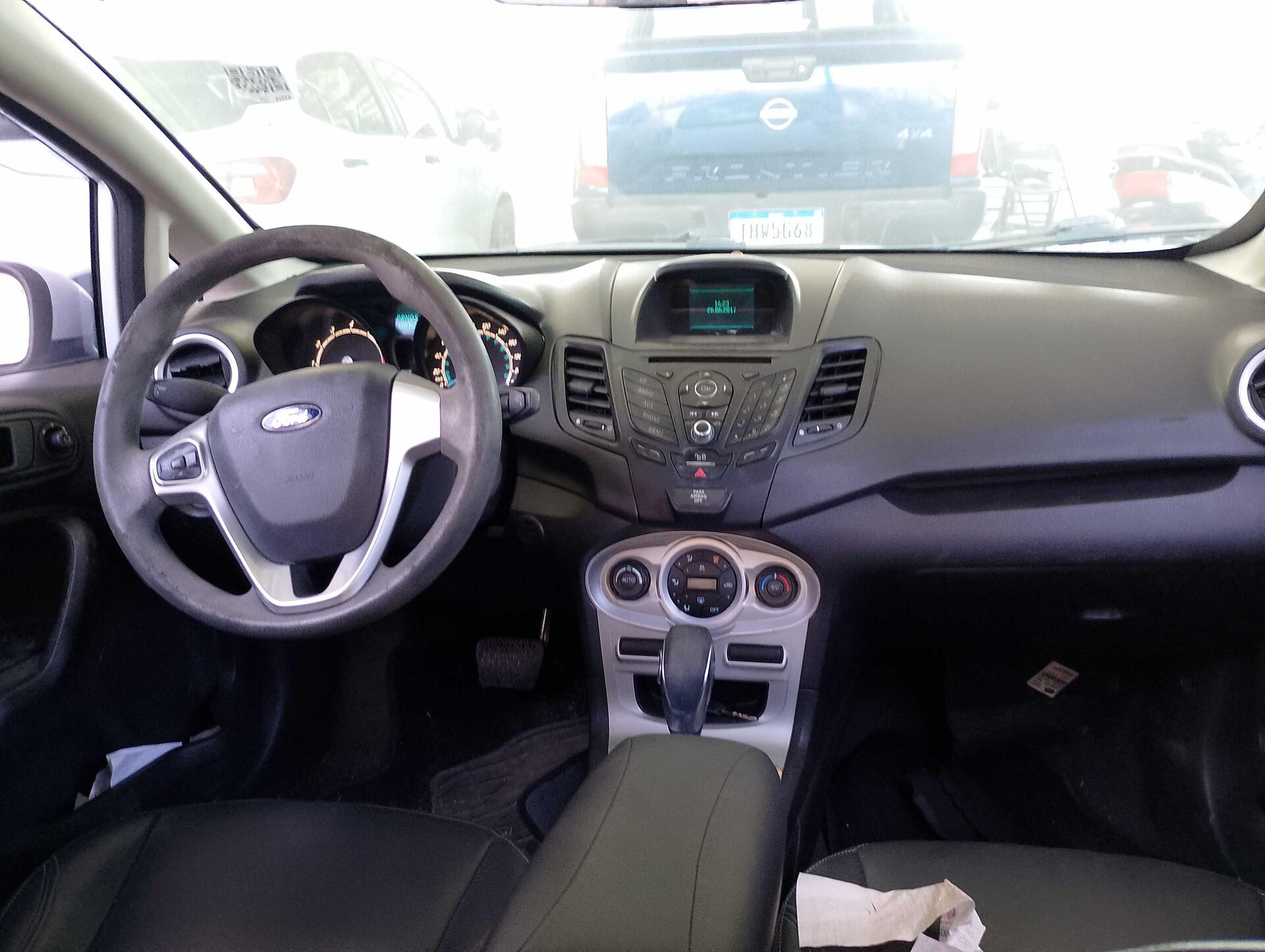FORD / FIESTA SEDAN SEL 1.6 16V FLEX AUT. 2017/2017 — foto 9 de 40