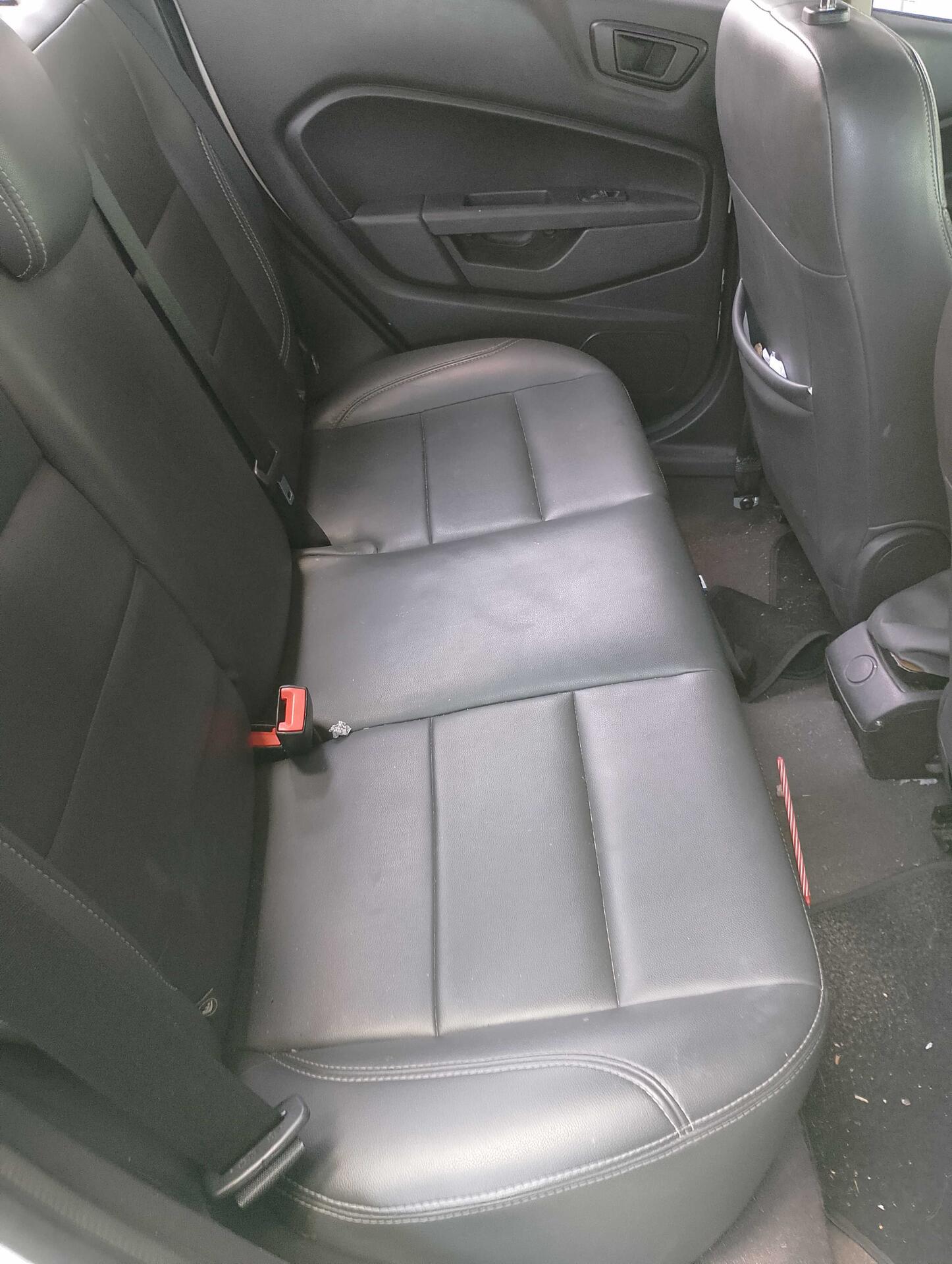 FORD / FIESTA SEDAN SEL 1.6 16V FLEX AUT. 2017/2017 — foto 10 de 40