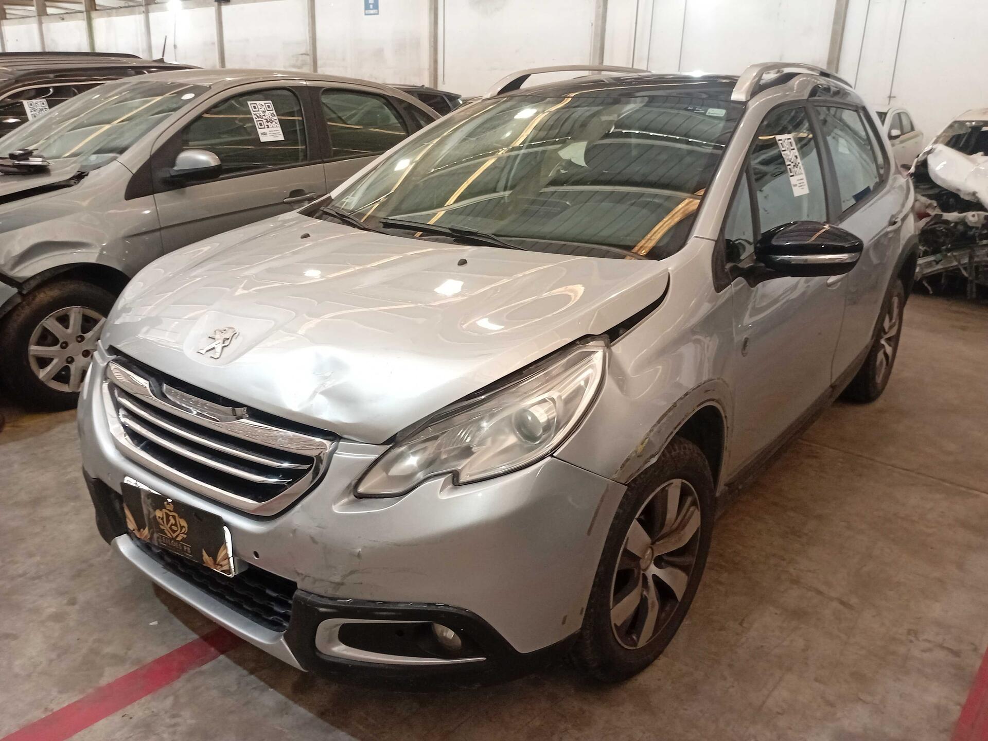PEUGEOT / 2008 CROSS EAT6 2018/2019 — foto 11 de 40