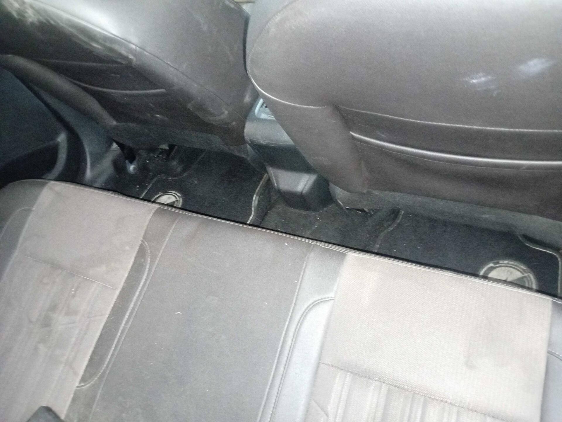 PEUGEOT / 2008 CROSS EAT6 2018/2019 — foto 38 de 40