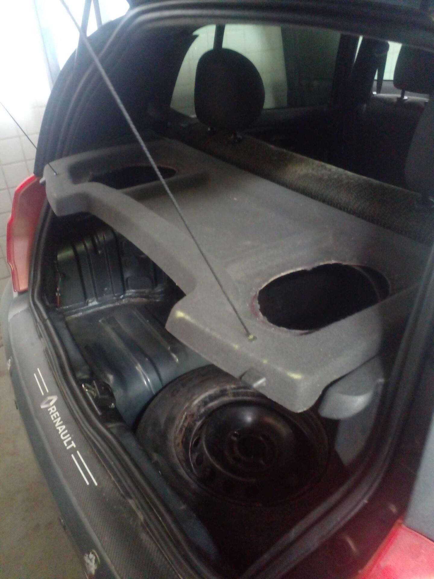 RENAULT / CLIO EXP1016VH FLEX 2013/2014 — foto 9 de 40
