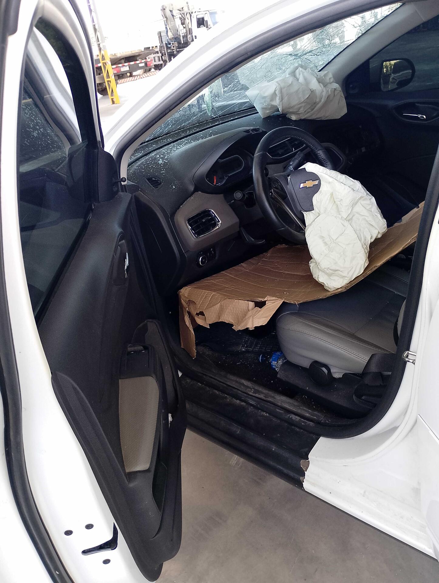 CHEVROLET / PRISMA SEDAN LT 1.4 8V 4P AUT FLEX 2015/2015 — foto 13 de 40