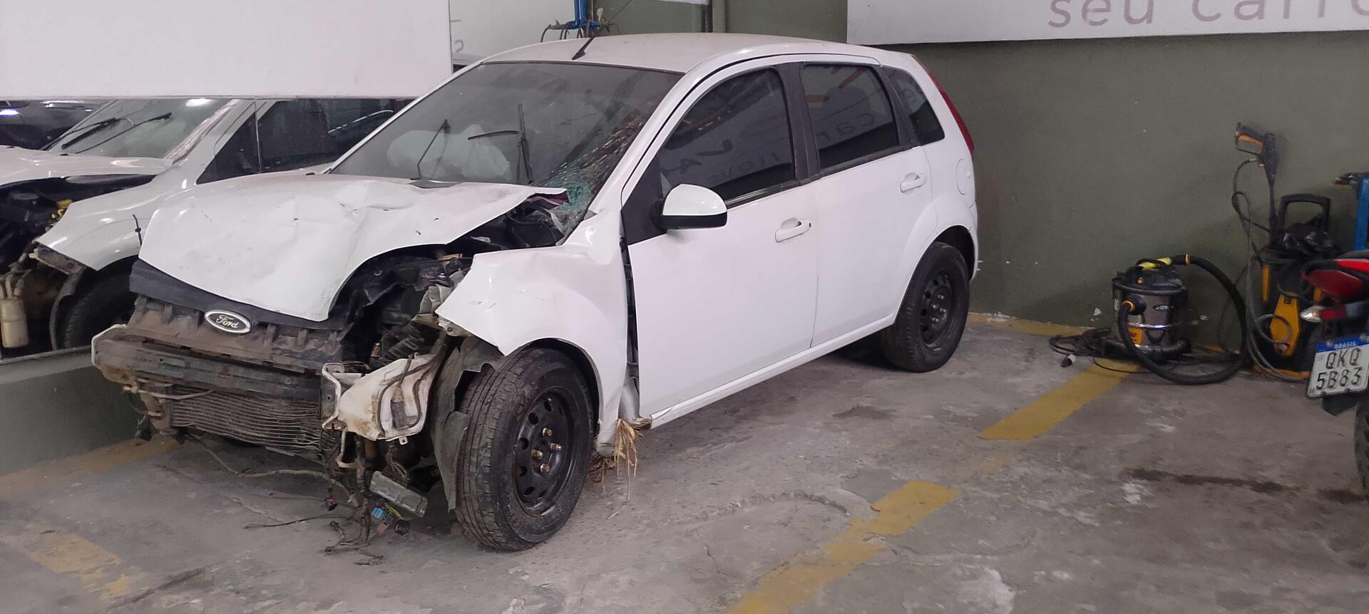 FORD / FIESTA 1.0 8V FLEX 5P 2013/2013 — foto 3 de 40