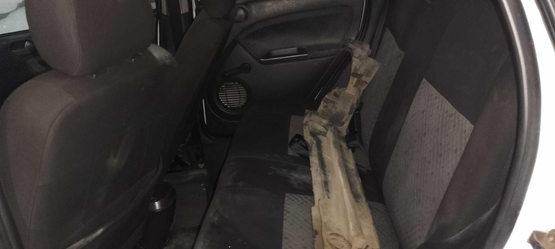 FORD / FIESTA 1.0 8V FLEX 5P 2013/2013 — foto 5 de 40