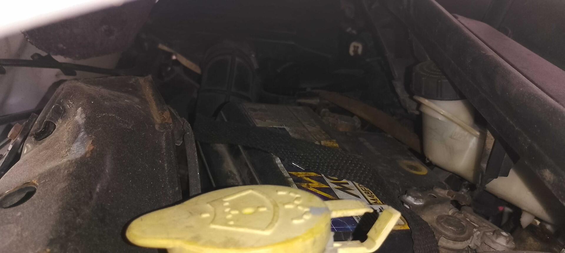 FORD / FIESTA 1.0 8V FLEX 5P 2013/2013 — foto 11 de 40