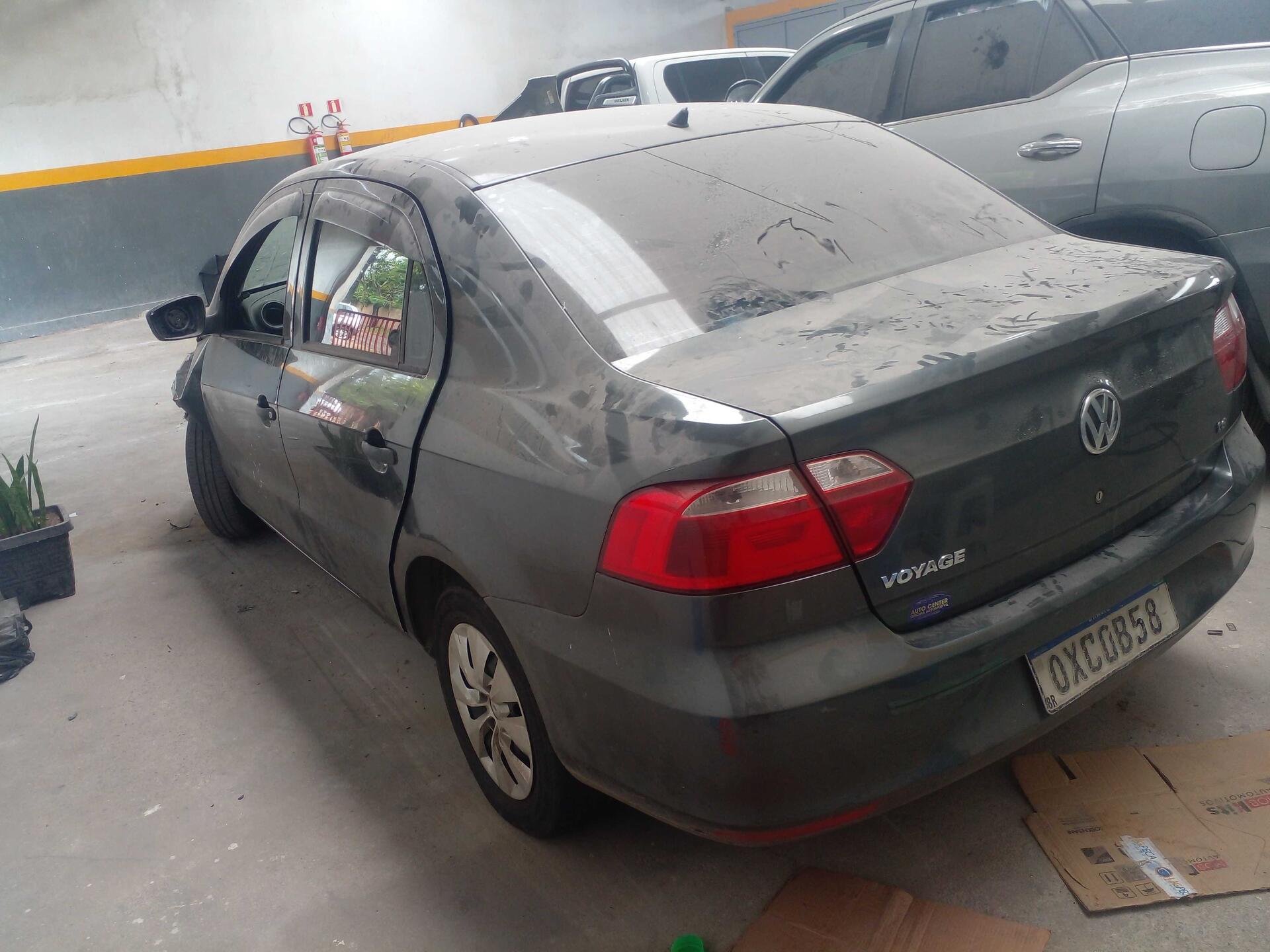 VW / NOVO VOYAGE 1.6 CITY GNV_FLEX 2014/2014 — foto 13 de 40