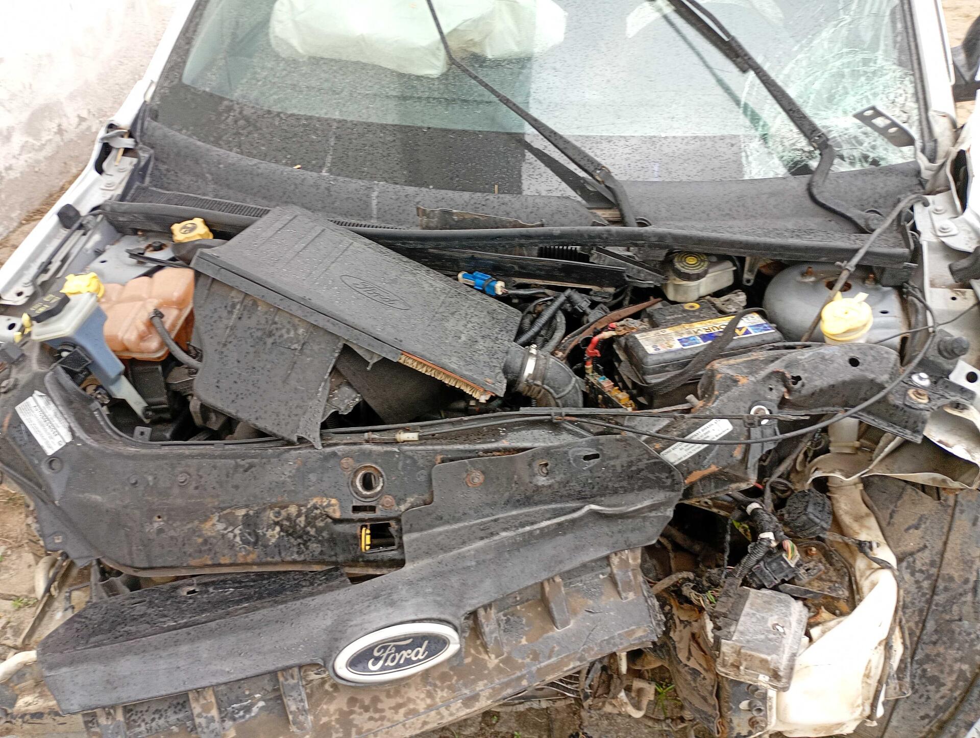 FORD / FIESTA 1.0 8V FLEX 5P 2013/2013 — foto 14 de 40