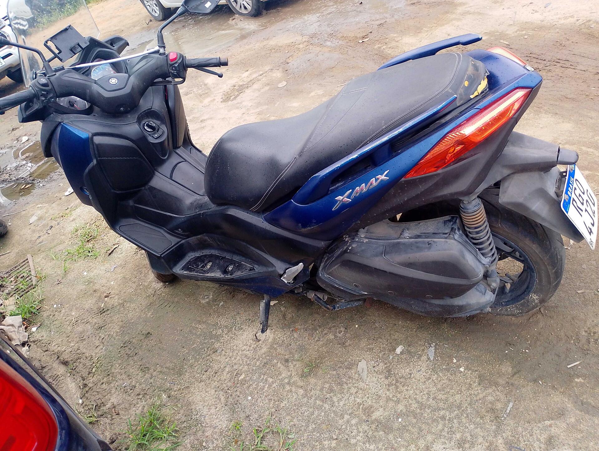 YAMAHA / XMAX 250 ABS GASOLINA 2020/2021 — foto 6 de 10