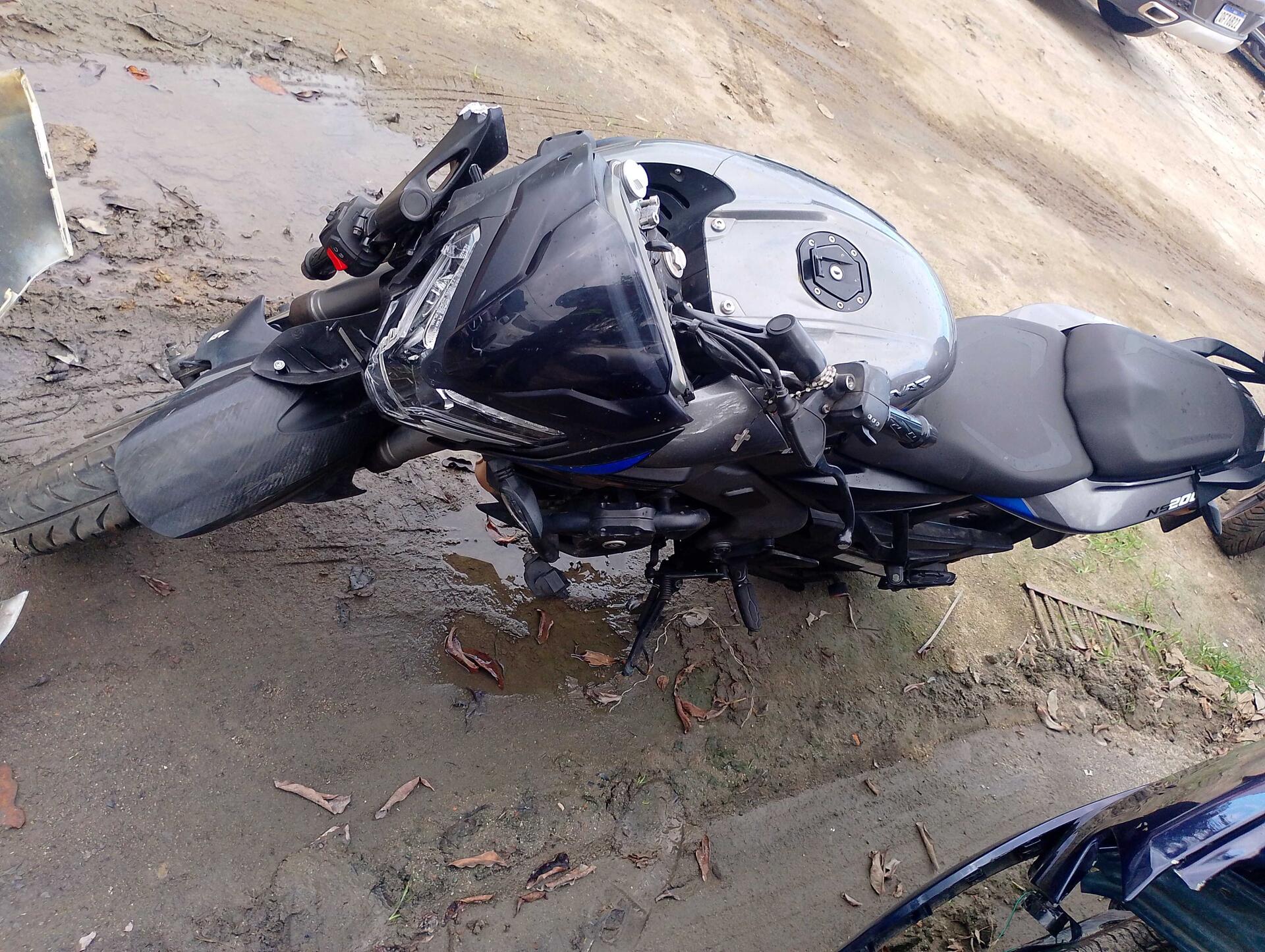 BAJAJ / DOMINAR NS 200 GASOLINA 2025/2026 — foto 8 de 17