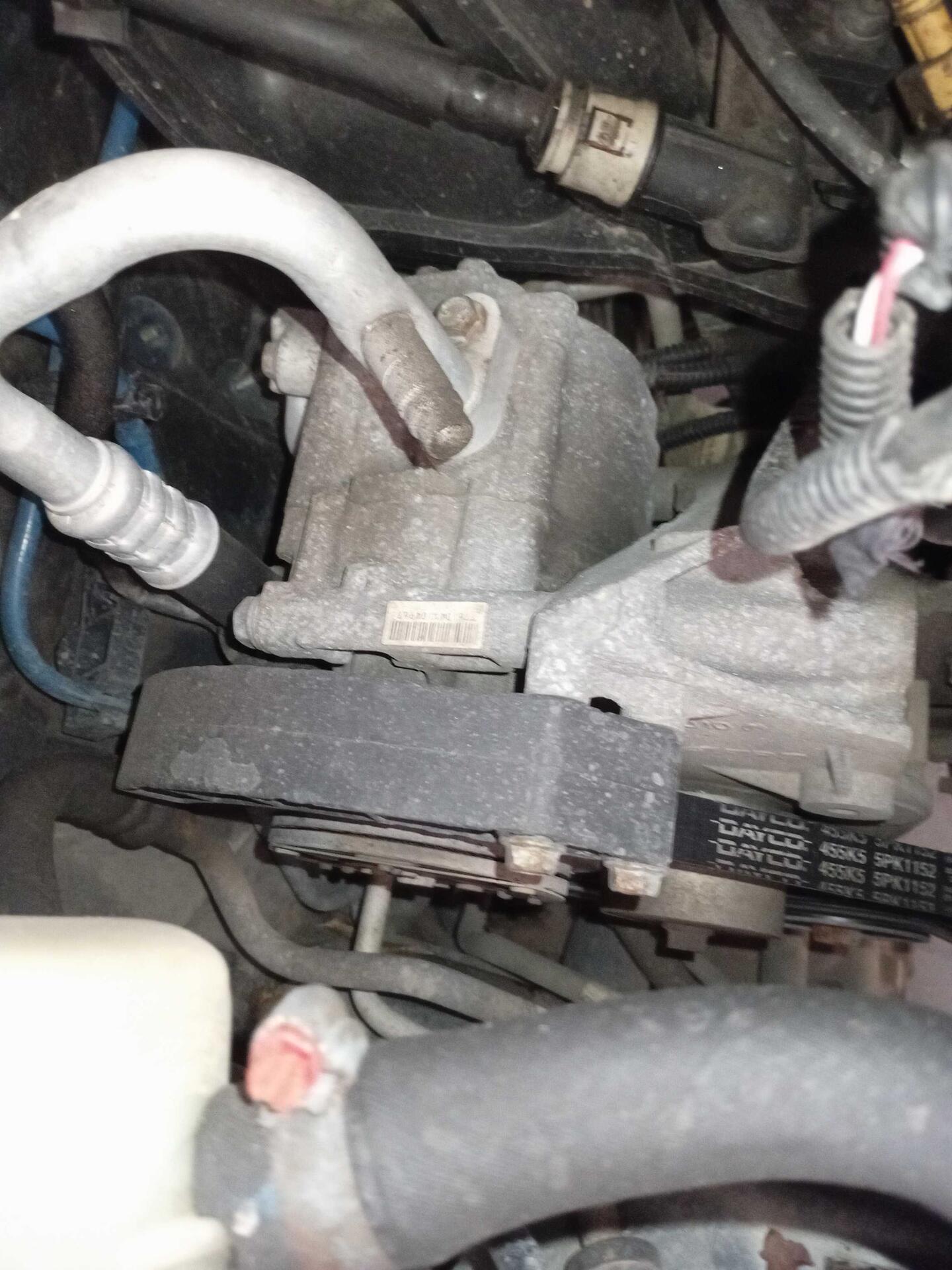 FIAT / PUNTO ATTRACTIVE FLEX 2011/2012 — foto 33 de 40
