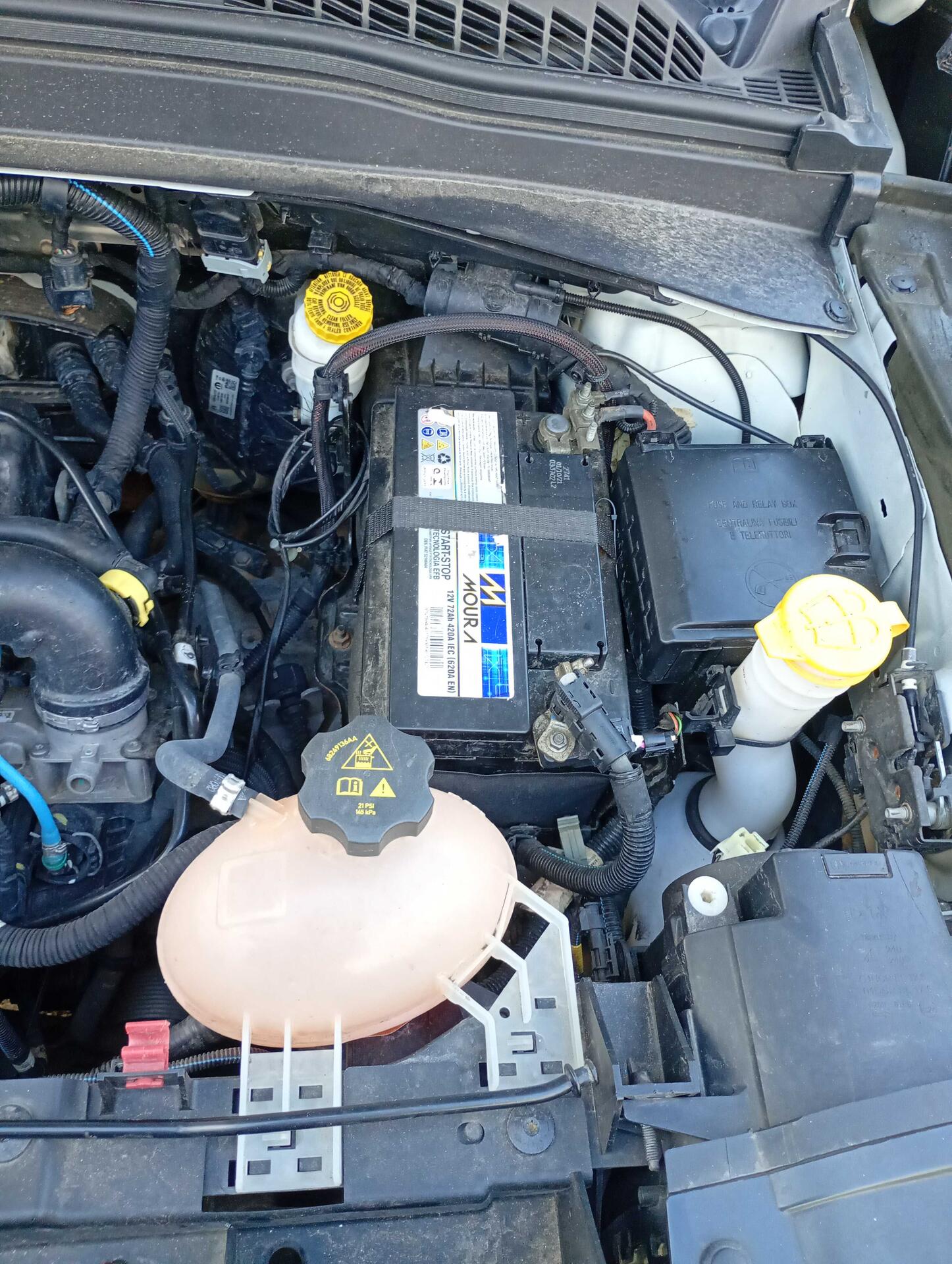 JEEP / RENEGADE 1.8 4X2 FLEX 16V AUT. 2021/2021 — foto 3 de 22