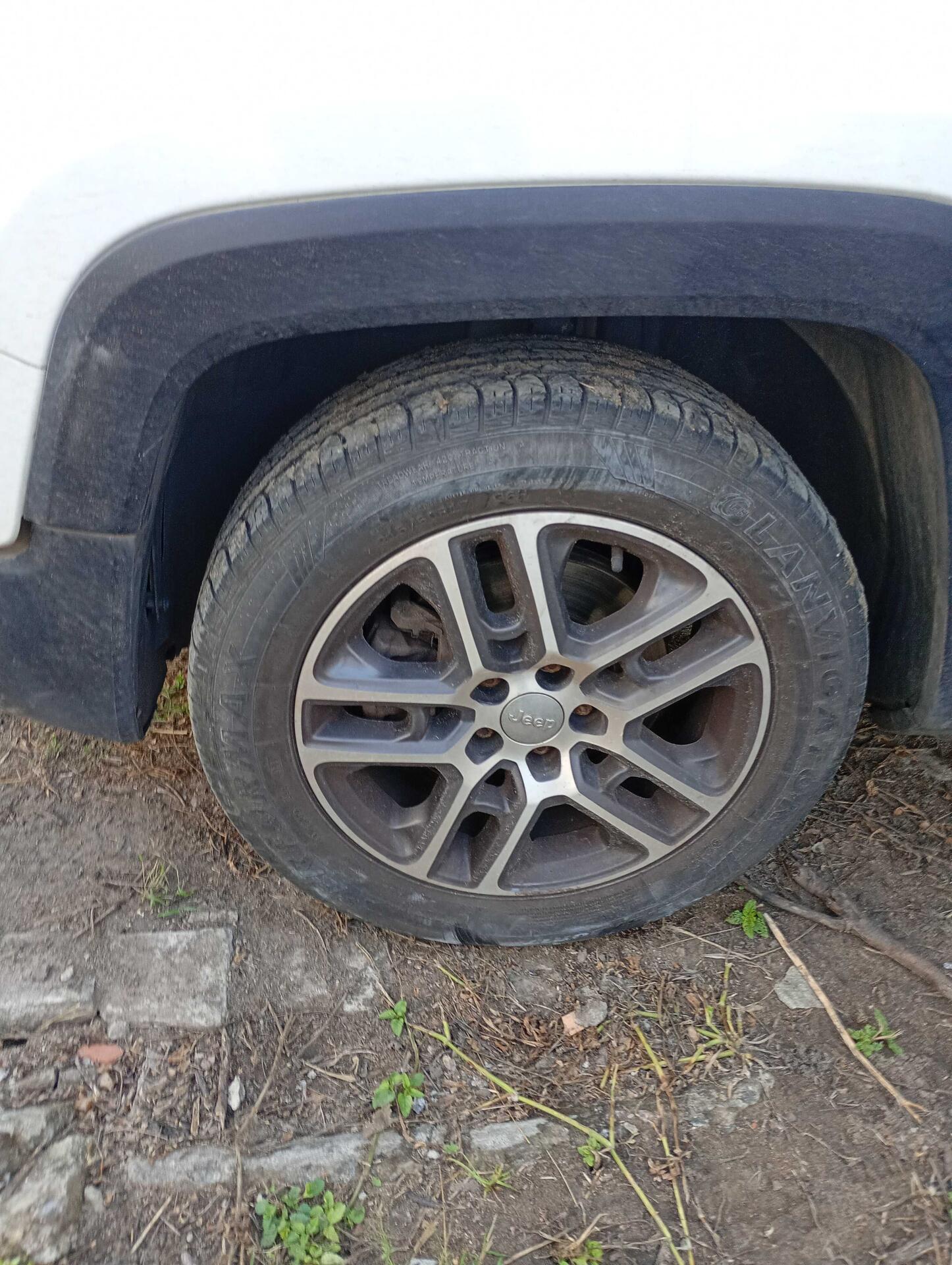 JEEP / RENEGADE 1.8 4X2 FLEX 16V AUT. 2021/2021 — foto 10 de 22