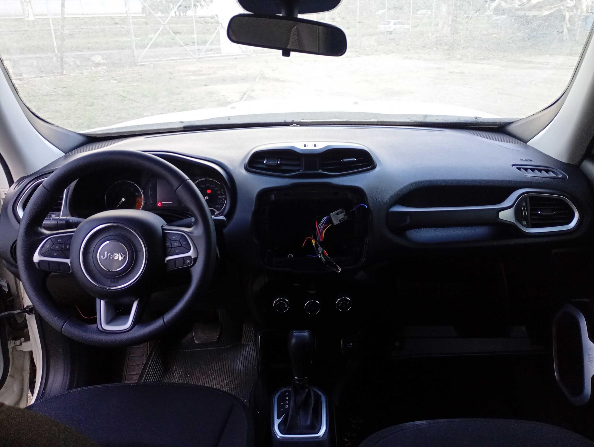 JEEP / RENEGADE 1.8 4X2 FLEX 16V AUT. 2021/2021 — foto 15 de 22