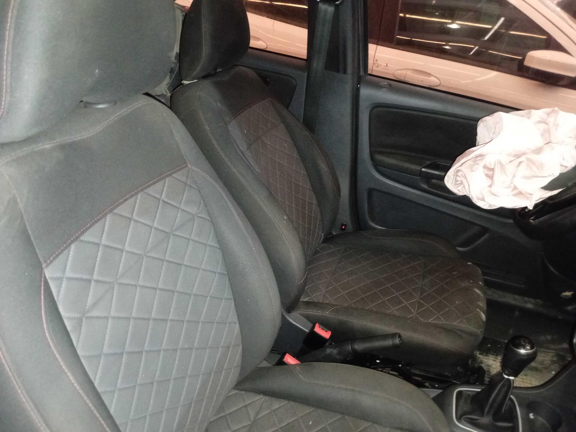 VOLKSWAGEN / FOX XTREME 1.6 8V(G3) 5 FLEX 2019/2019 — foto 32 de 40