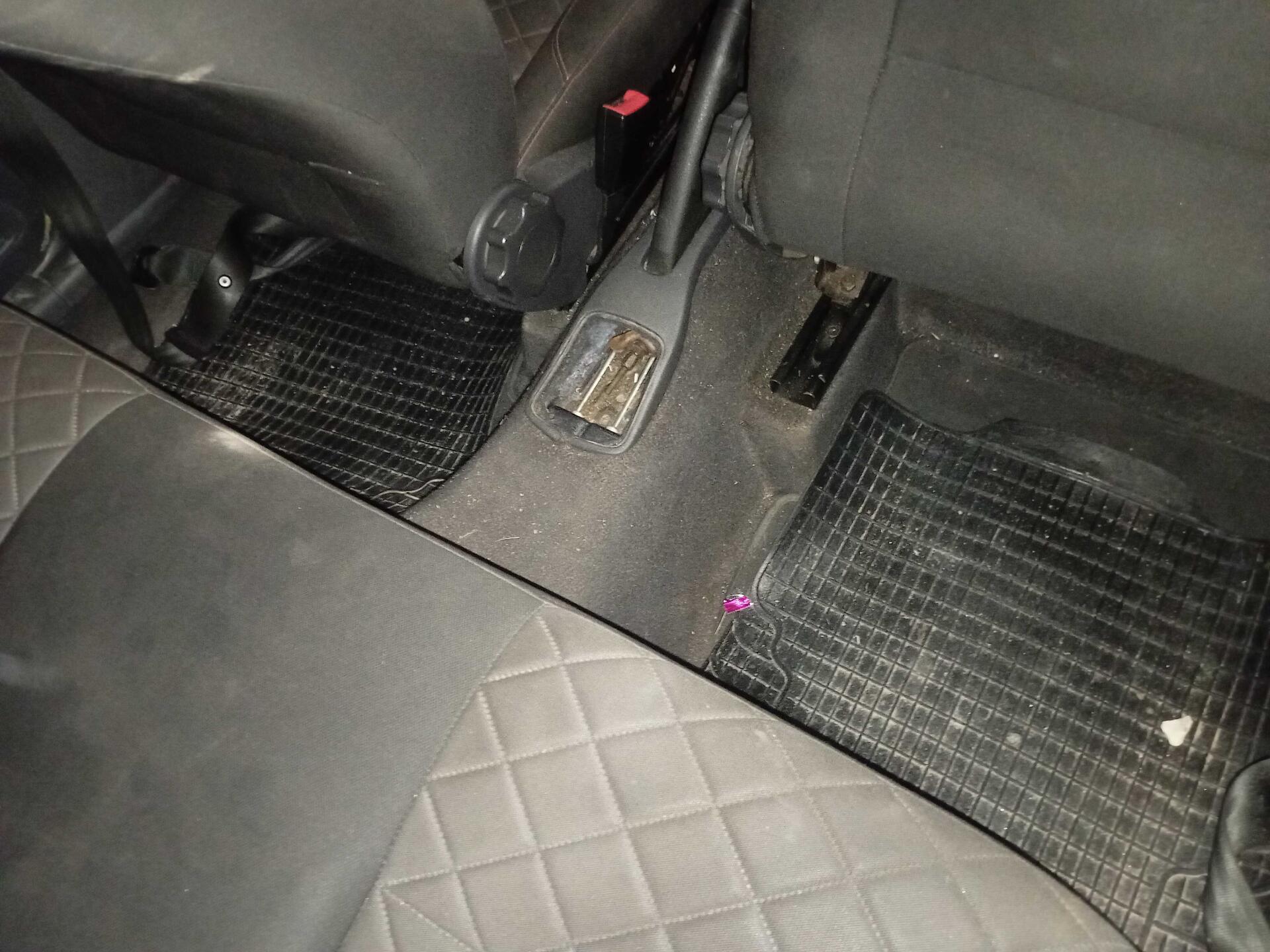 VOLKSWAGEN / FOX XTREME 1.6 8V(G3) 5 FLEX 2019/2019 — foto 33 de 40