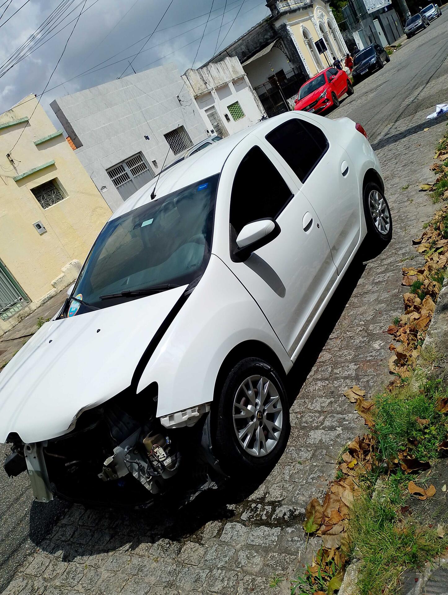 RENAULT / LOGAN ZEN10MT 2019/2020 — foto 3 de 40