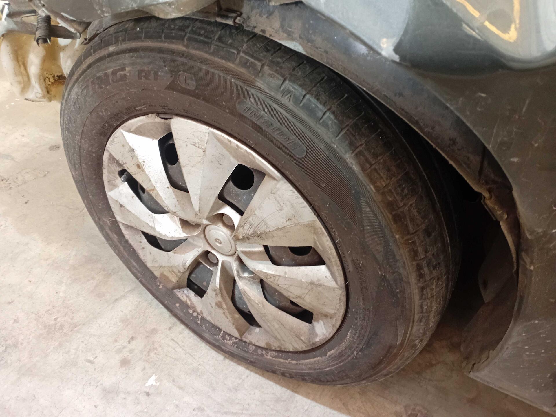 VW / NOVO VOYAGE 1.6 CITY GNV_FLEX 2014/2014 — foto 33 de 40