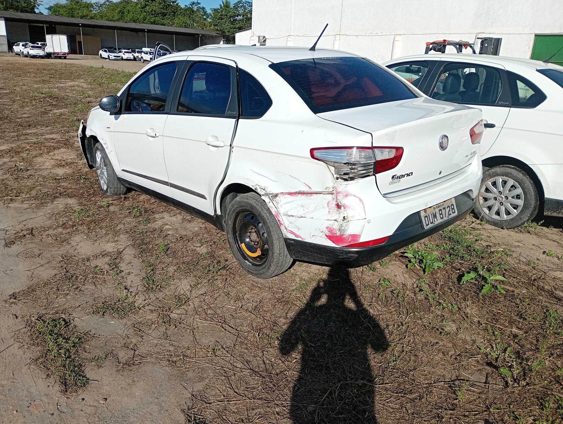 FIAT / GRAND SIENA ESSENCE DUALOGIC 1.6 FLEX 16V 2013/2013 — foto 32 de 40
