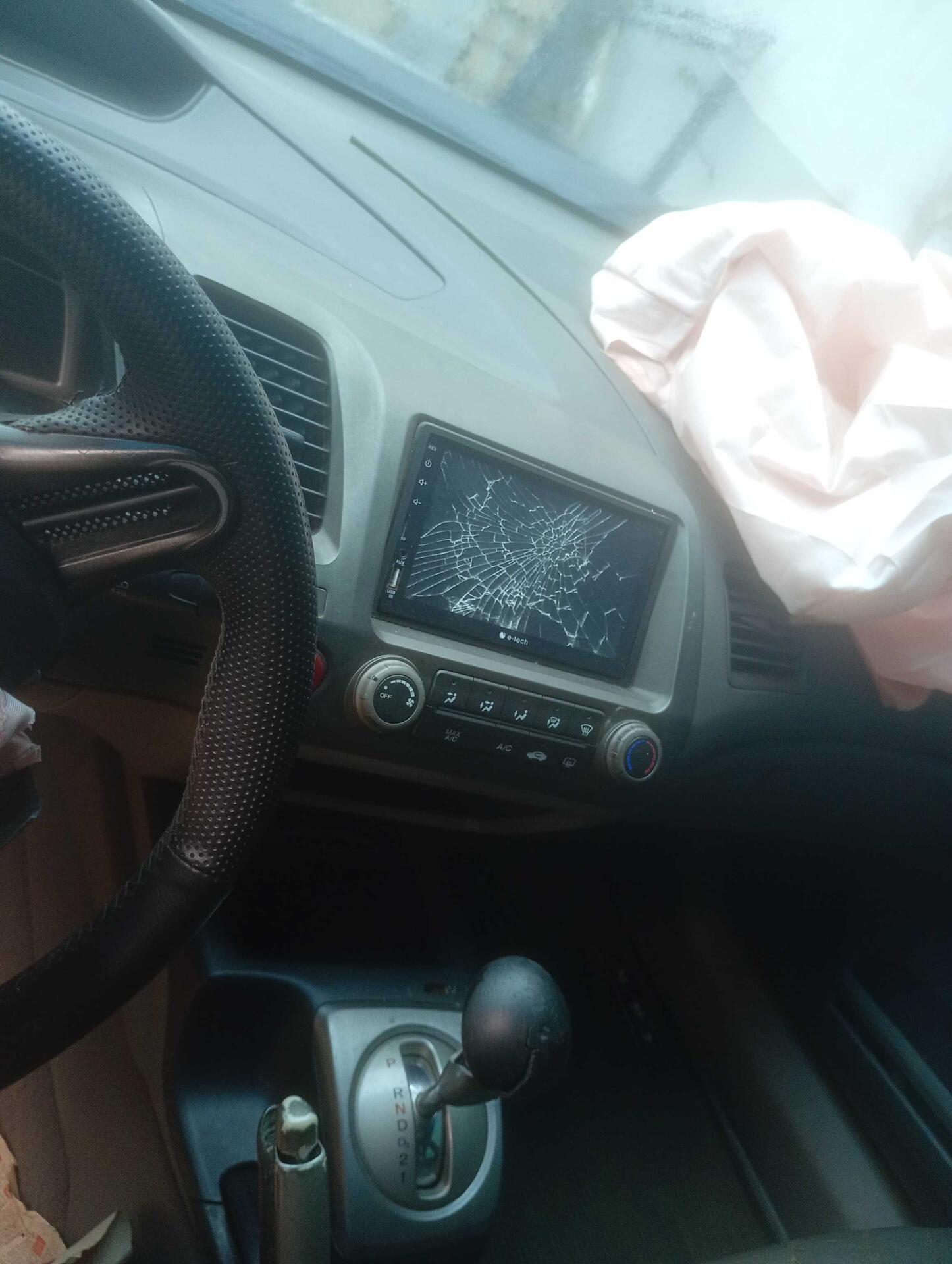 HONDA / CIVIC SEDAN LXS 1.8 16V AUT 4P FLEX 2008/2008 — foto 6 de 40