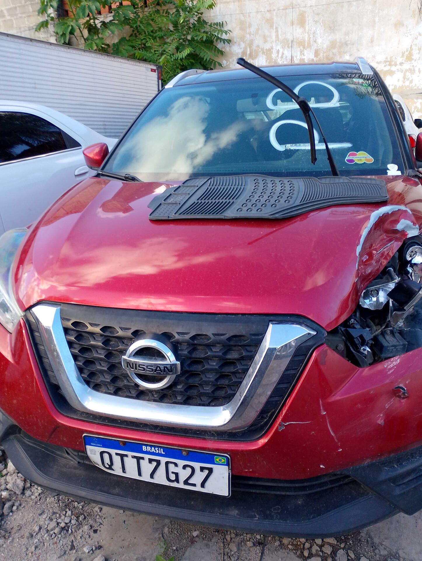 (SUCATA) NISSAN / KICKS S CVT 2019/2019 — foto 10 de 33
