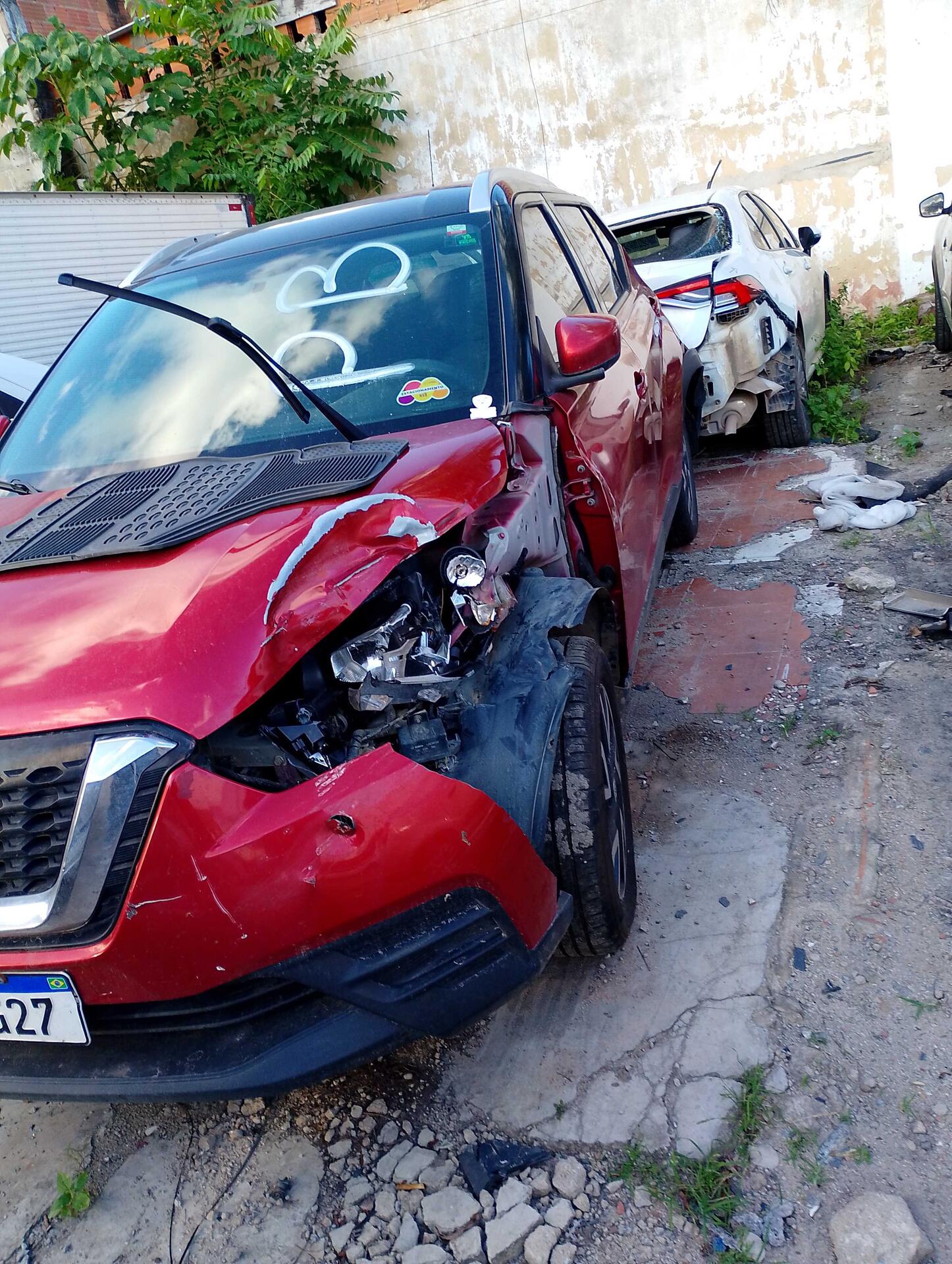 (SUCATA) NISSAN / KICKS S CVT 2019/2019 — foto 11 de 33