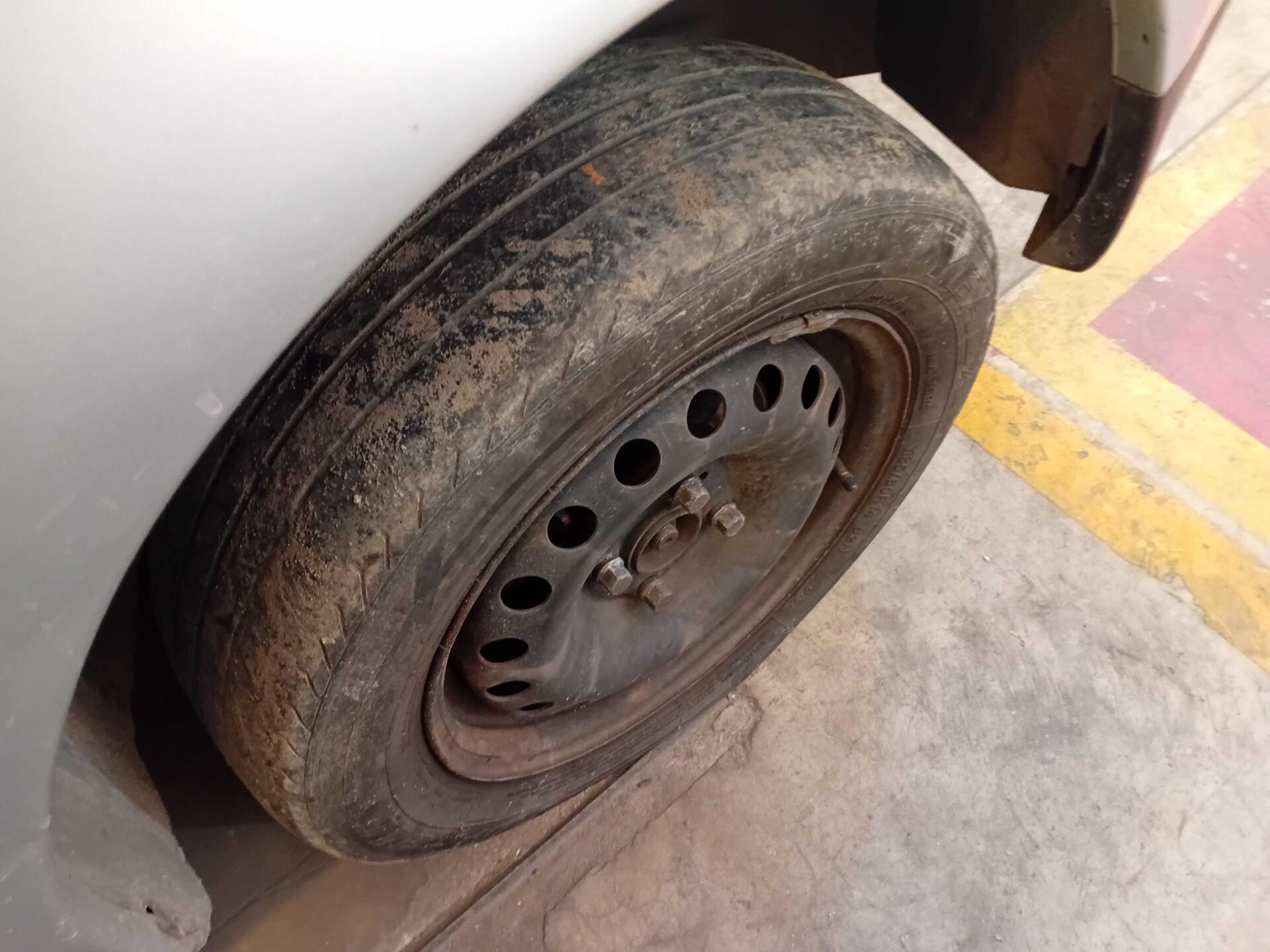 VW / GOL 1.0 GIV ÁLCOOL 2013/2014 — foto 15 de 22