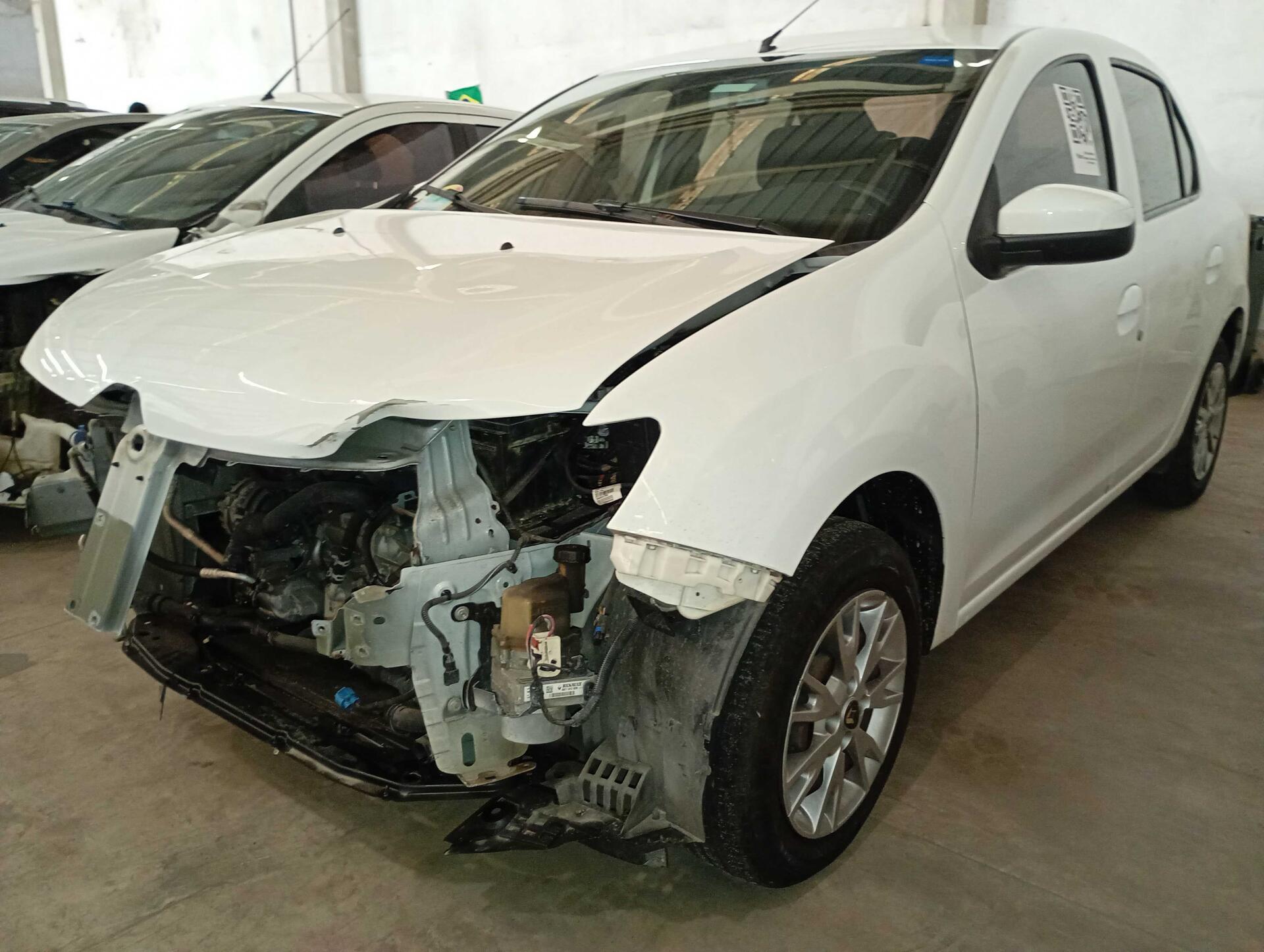RENAULT / LOGAN ZEN10MT 2019/2020 — foto 36 de 40