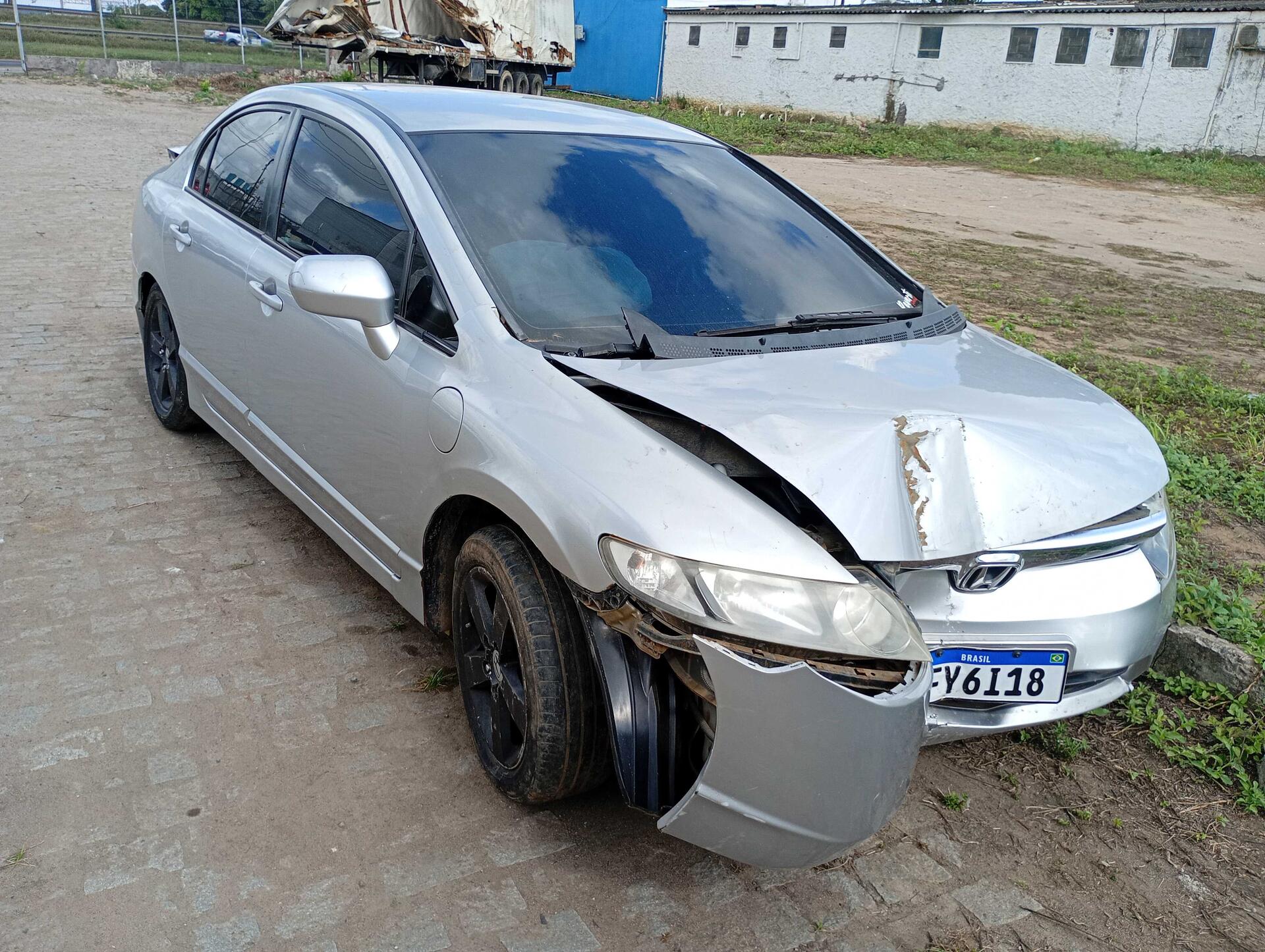 HONDA / CIVIC SEDAN LXS 1.8 16V AUT 4P FLEX 2008/2008 — foto 18 de 40