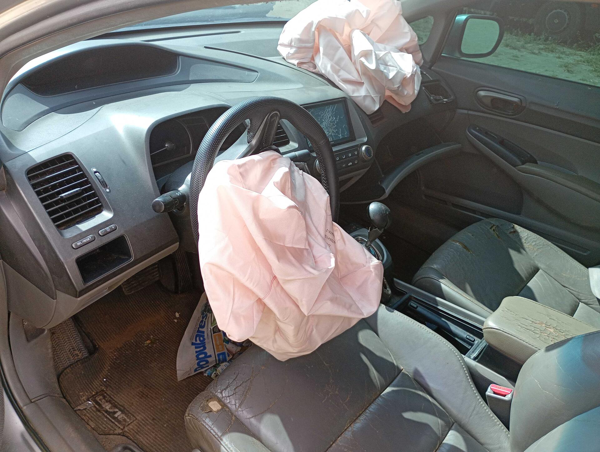 HONDA / CIVIC SEDAN LXS 1.8 16V AUT 4P FLEX 2008/2008 — foto 28 de 40