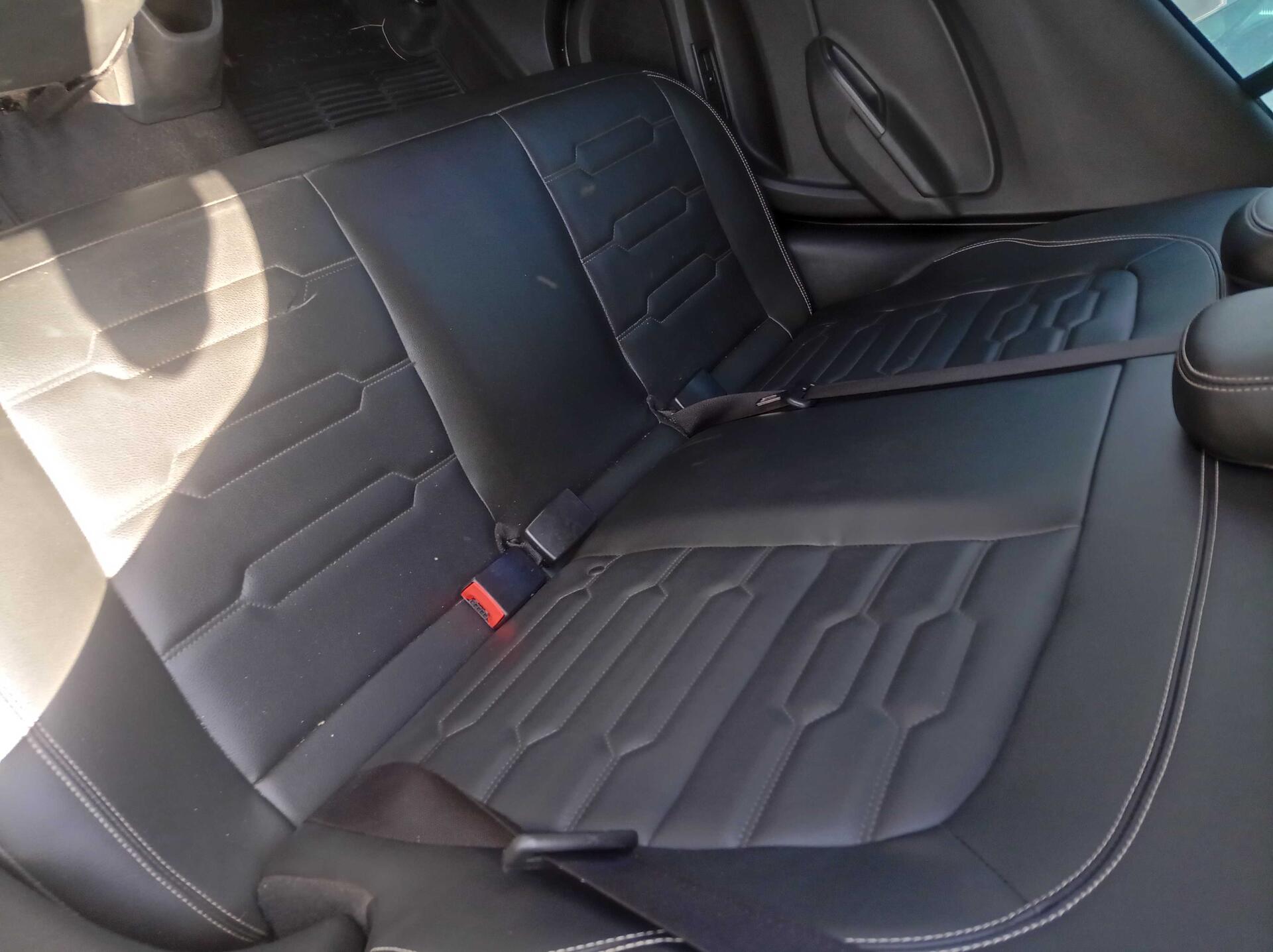 CHEVROLET / ONIX HATCH LTZ 1.4 8V 5P AUT FLEX 2018/2019 — foto 8 de 40