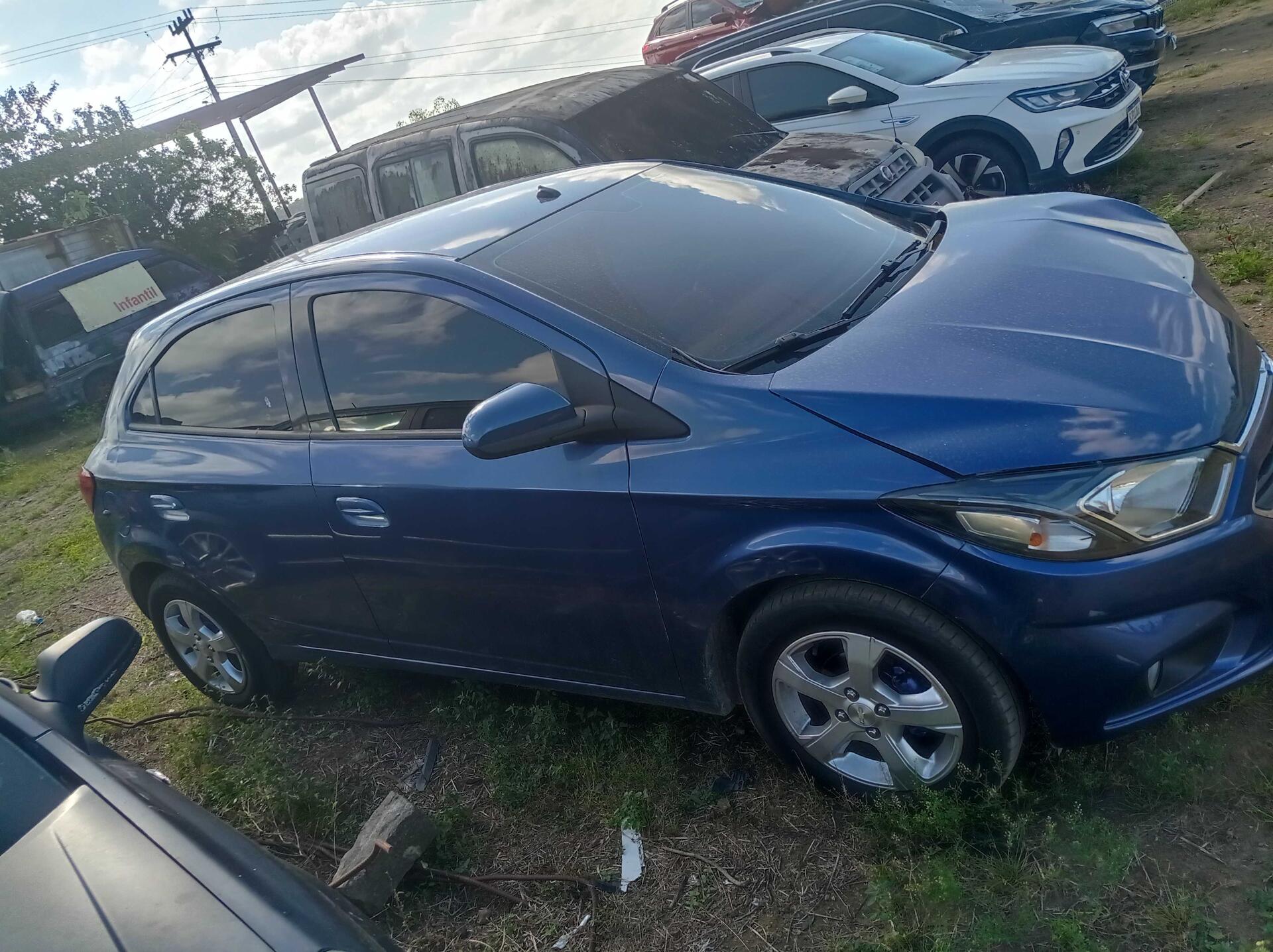 CHEVROLET / ONIX HATCH LTZ 1.4 8V 5P AUT FLEX 2018/2019 — foto 16 de 40