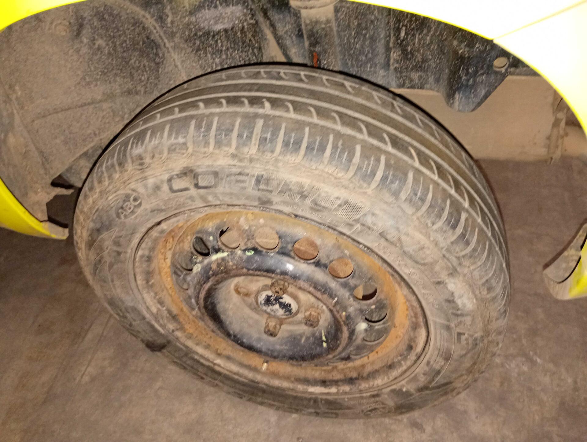 FIAT / UNO VIVACE 1.0 FLEX 2011/2012 — foto 13 de 24