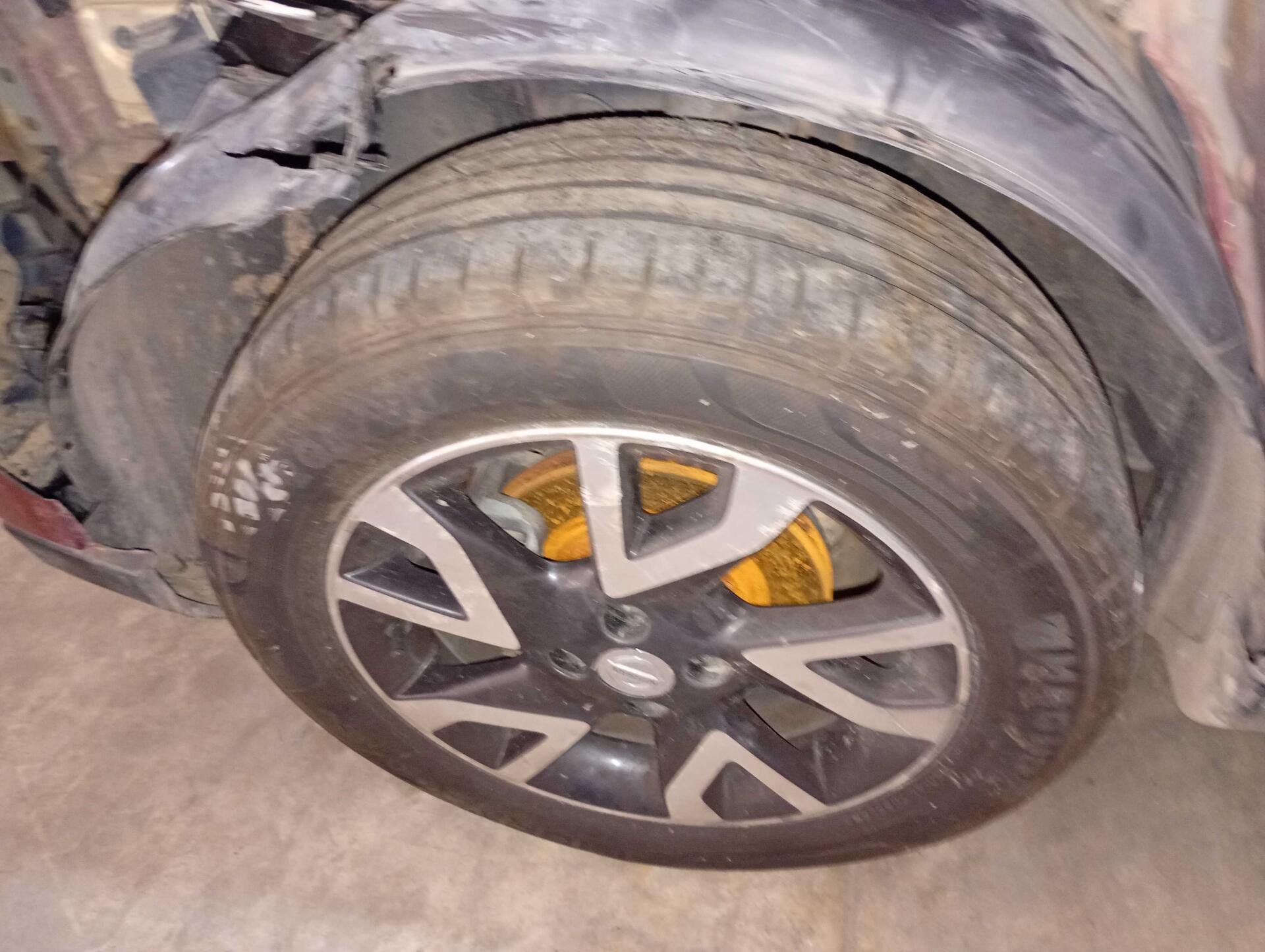 (SUCATA) NISSAN / KICKS S CVT 2019/2019 — foto 17 de 33